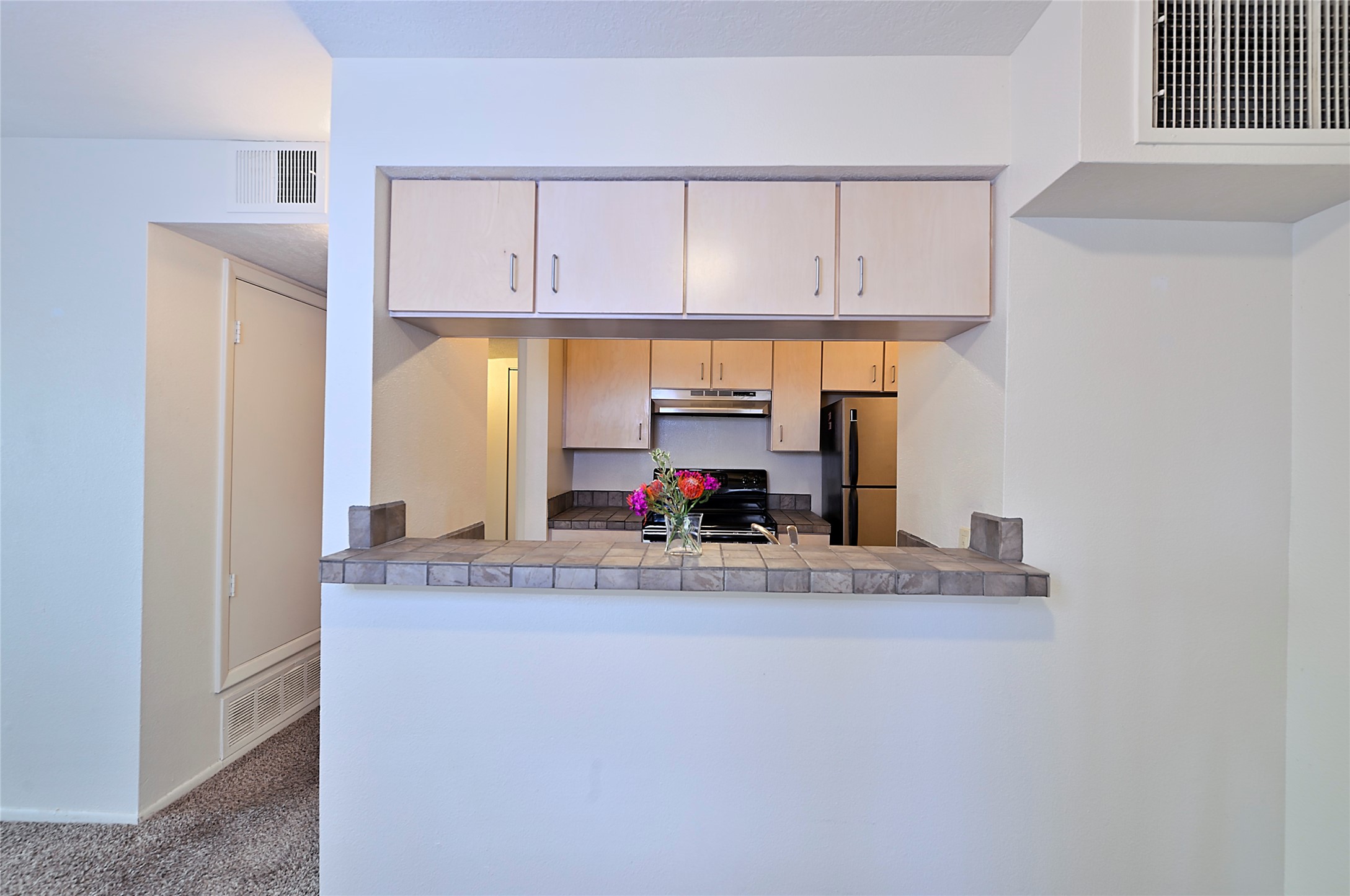 941 Calle Mejia 321