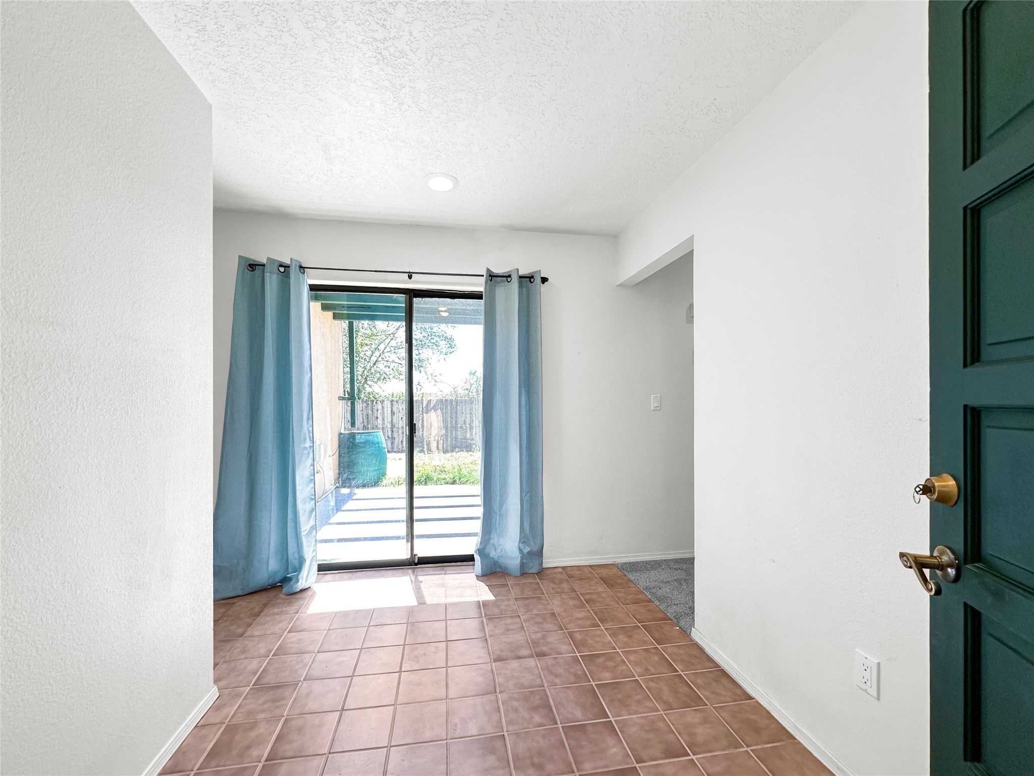 4228 Roadrunner Lane