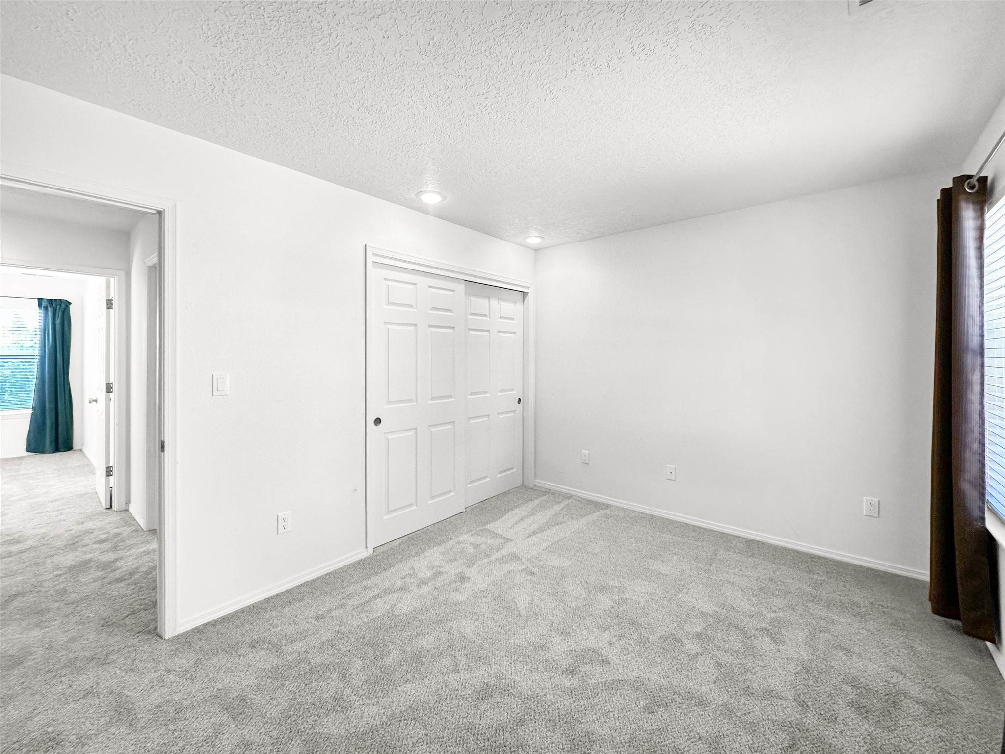 4228 Roadrunner Lane