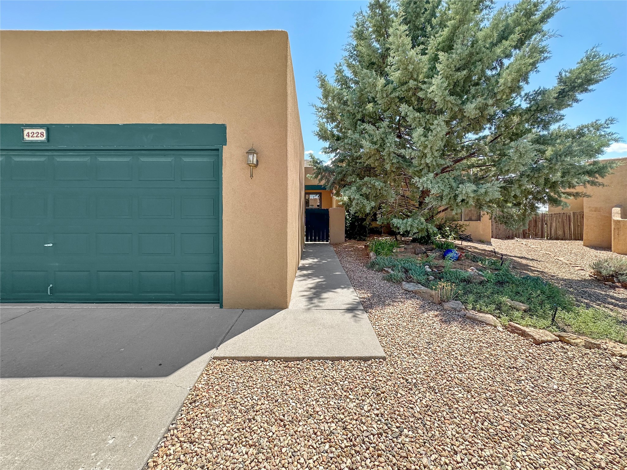 4228 Roadrunner Lane