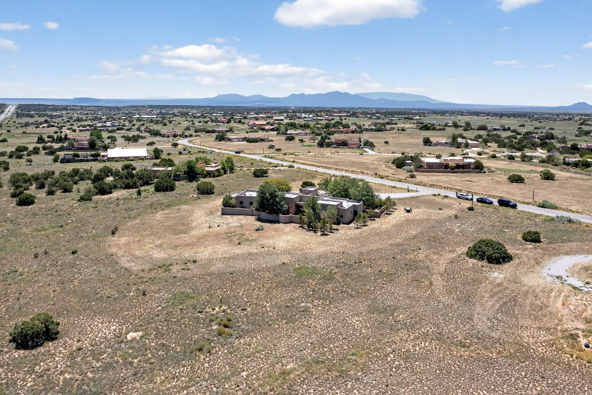80 La Paz Loop