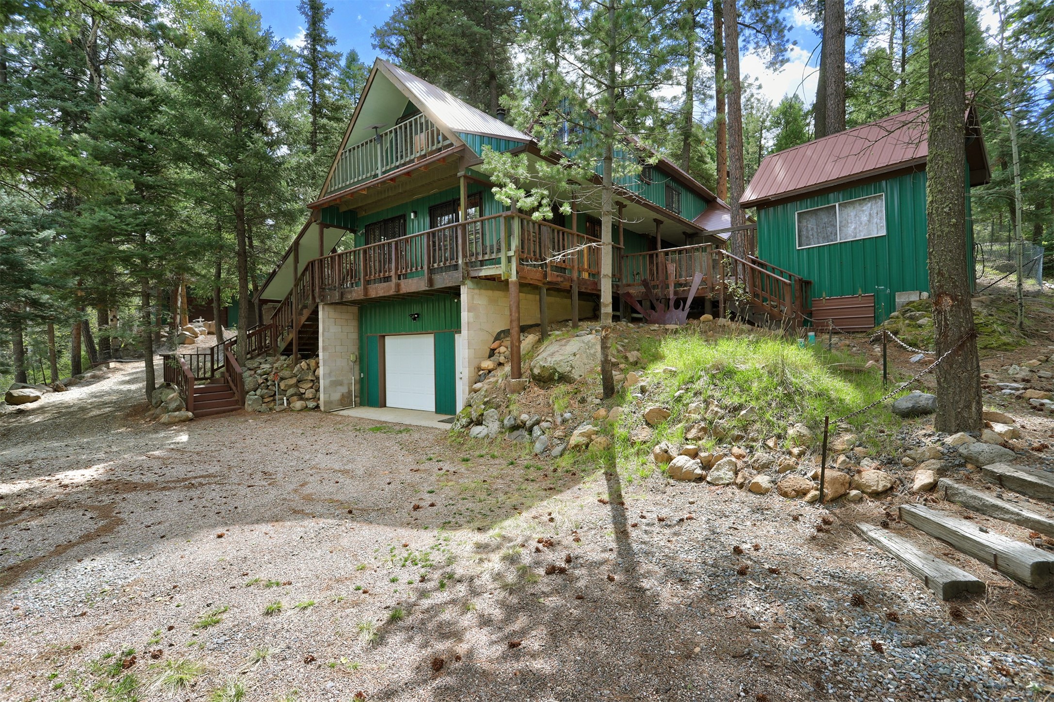 118 Porcupine Trail