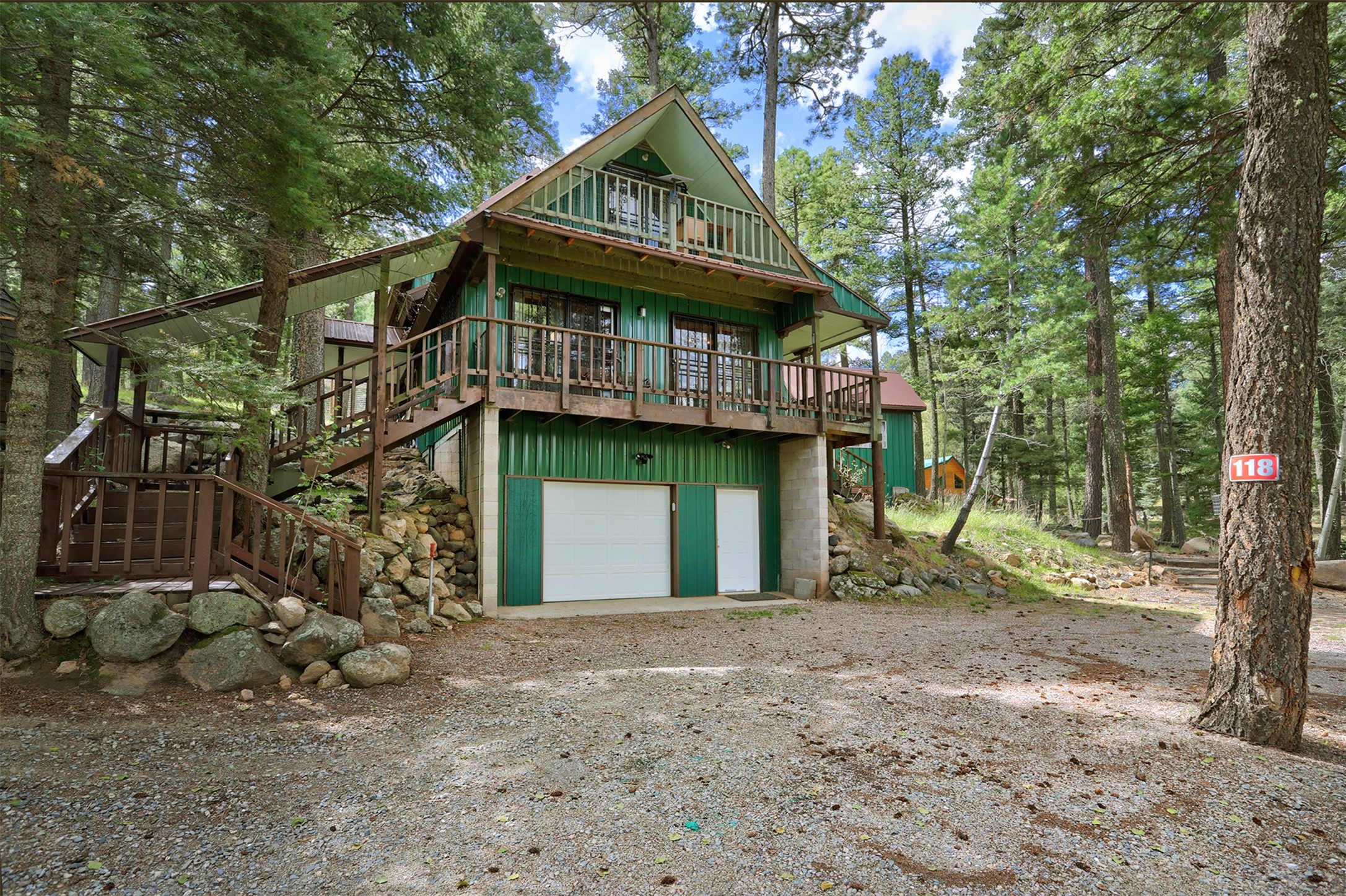 118 Porcupine Trail