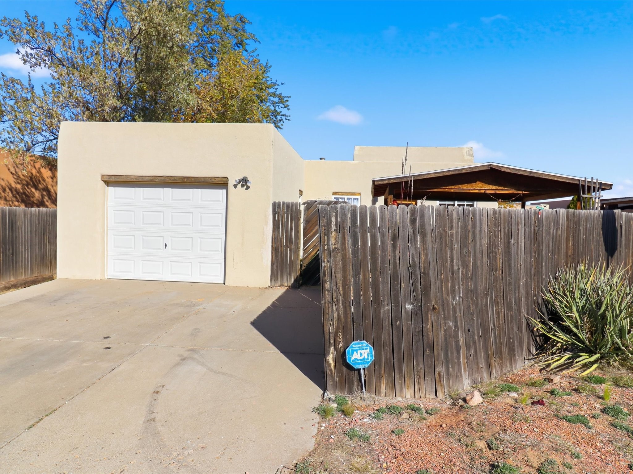 6356 Jaguar Drive