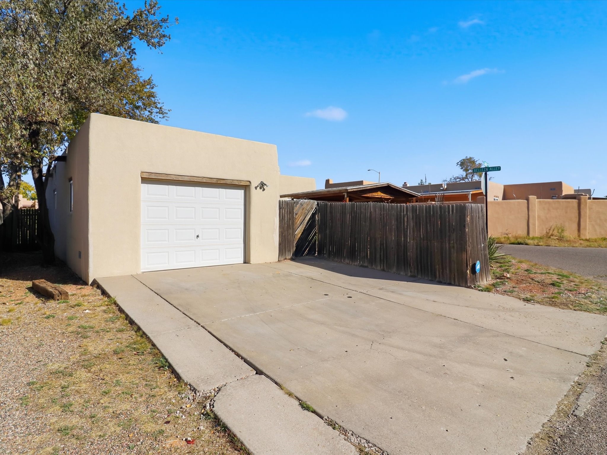 6356 Jaguar Drive