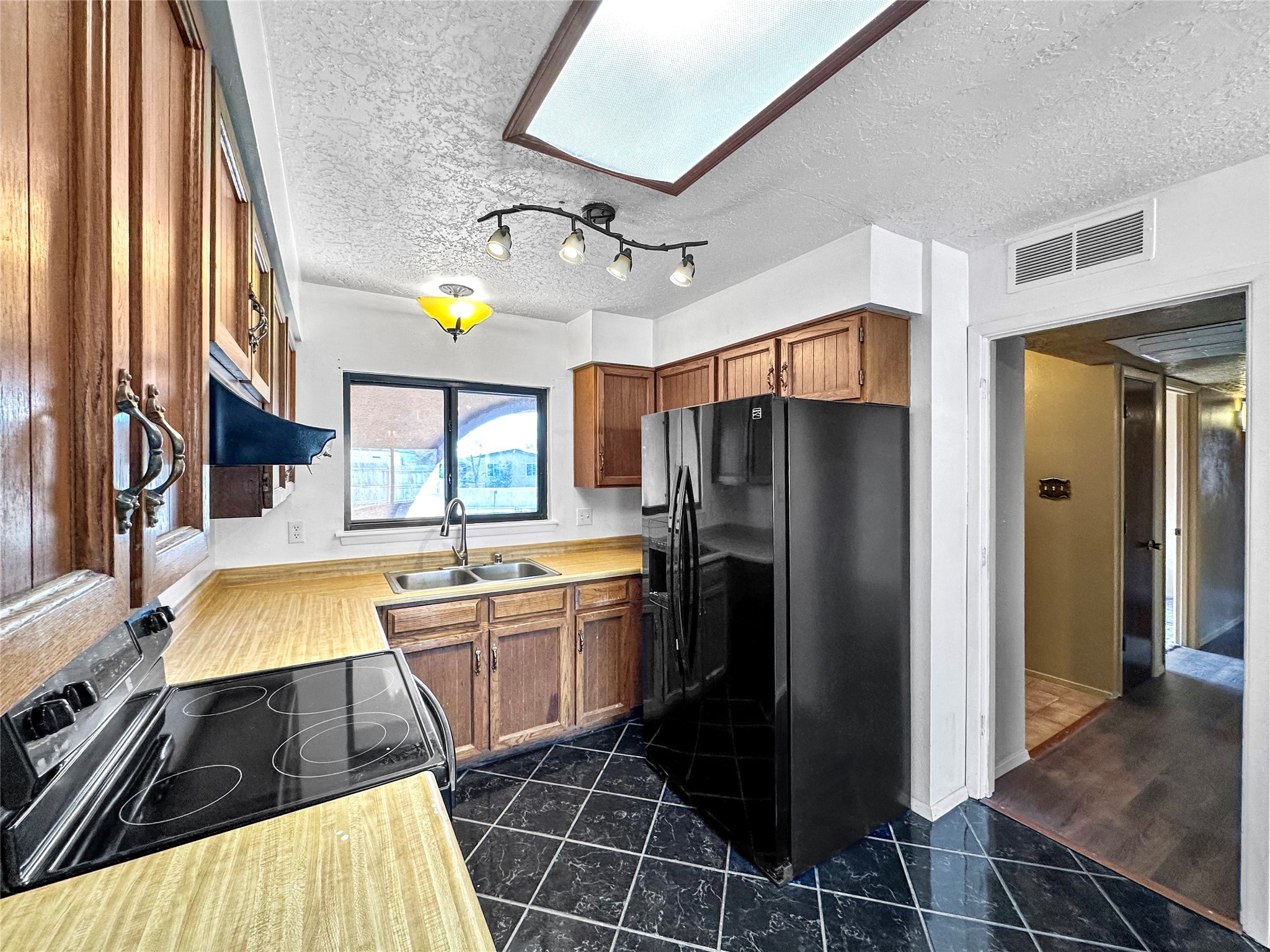 2709 Paseo de Tularosa