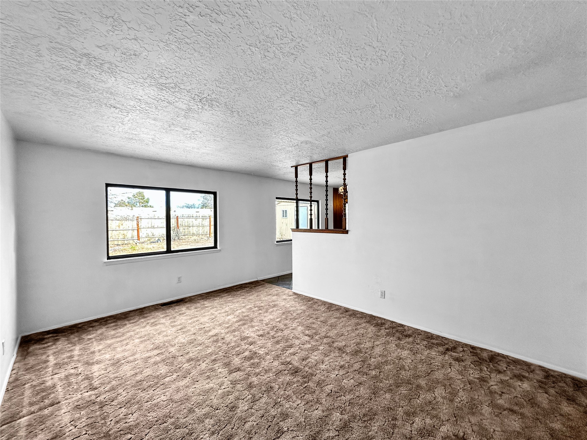 2709 Paseo de Tularosa