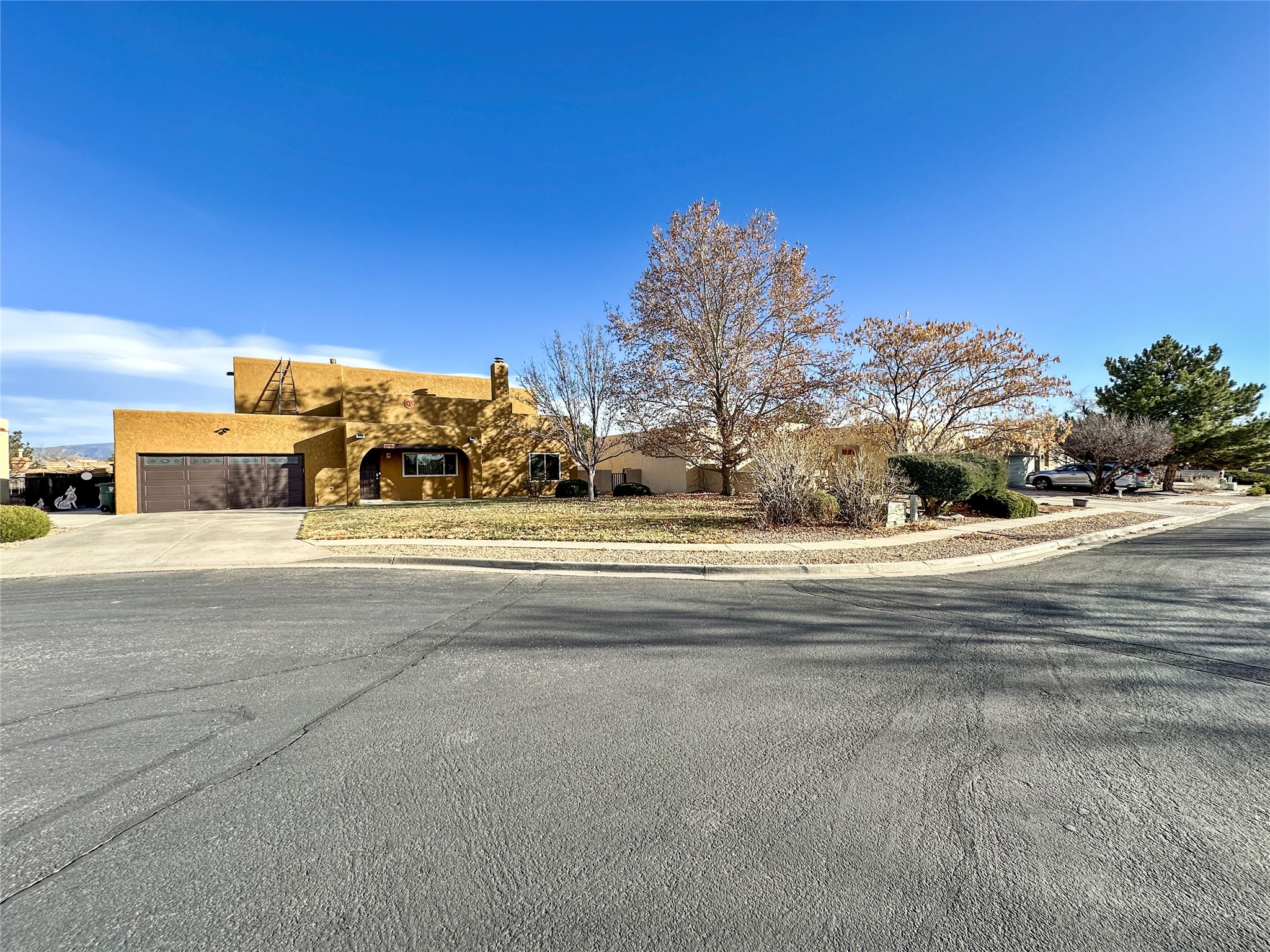 4208 Coyote Lane