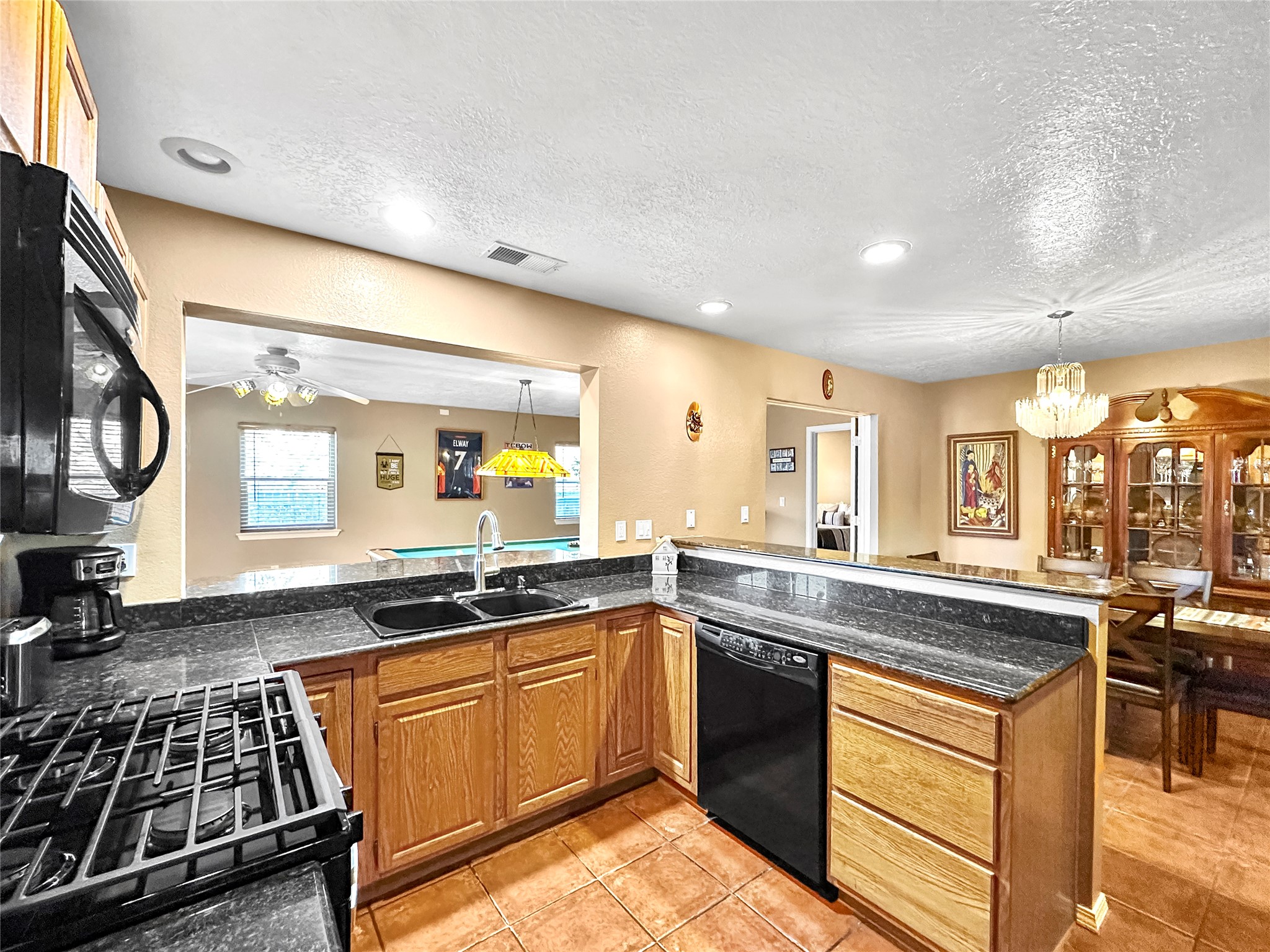 4208 Coyote Lane