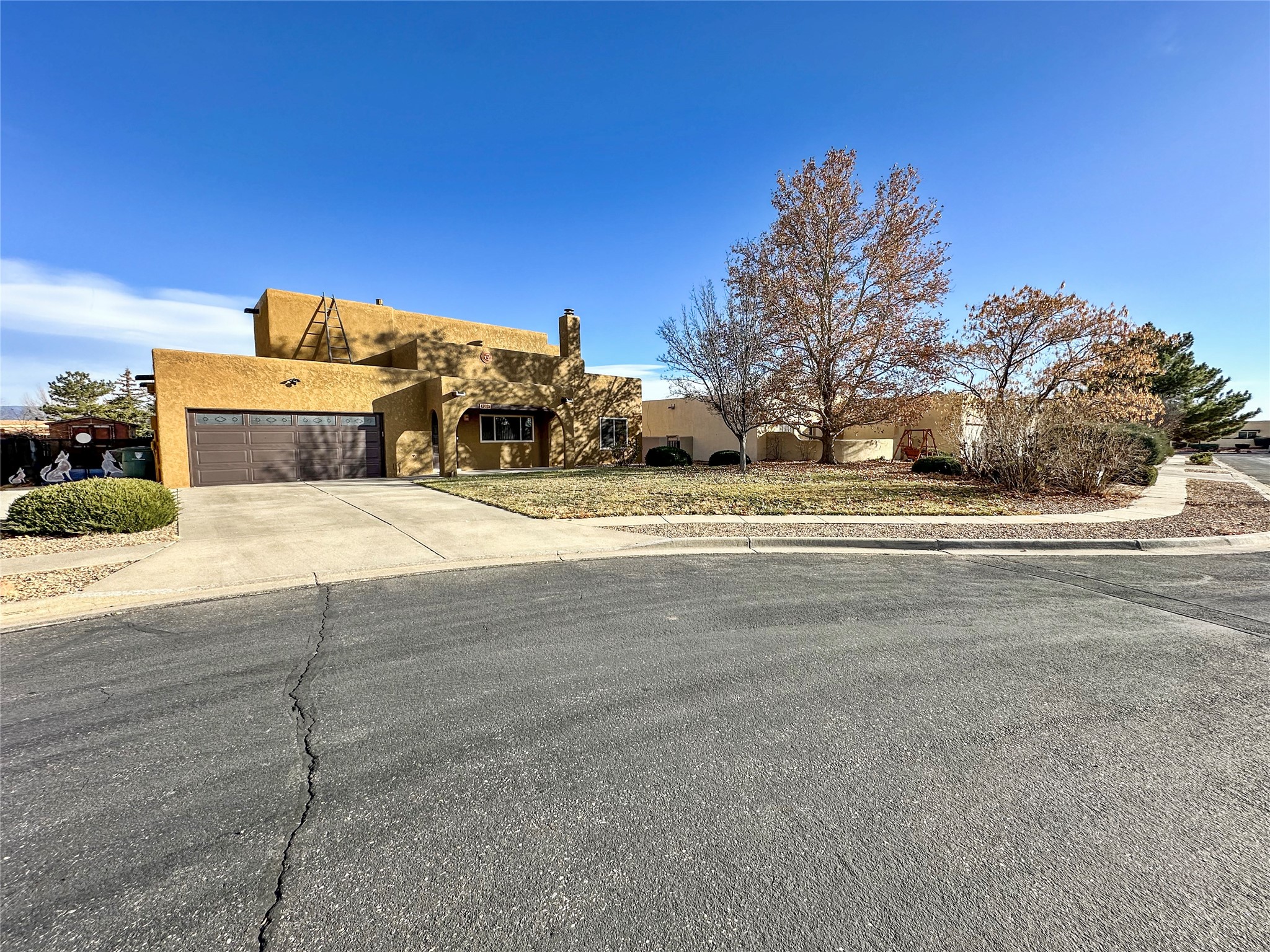 4208 Coyote Lane