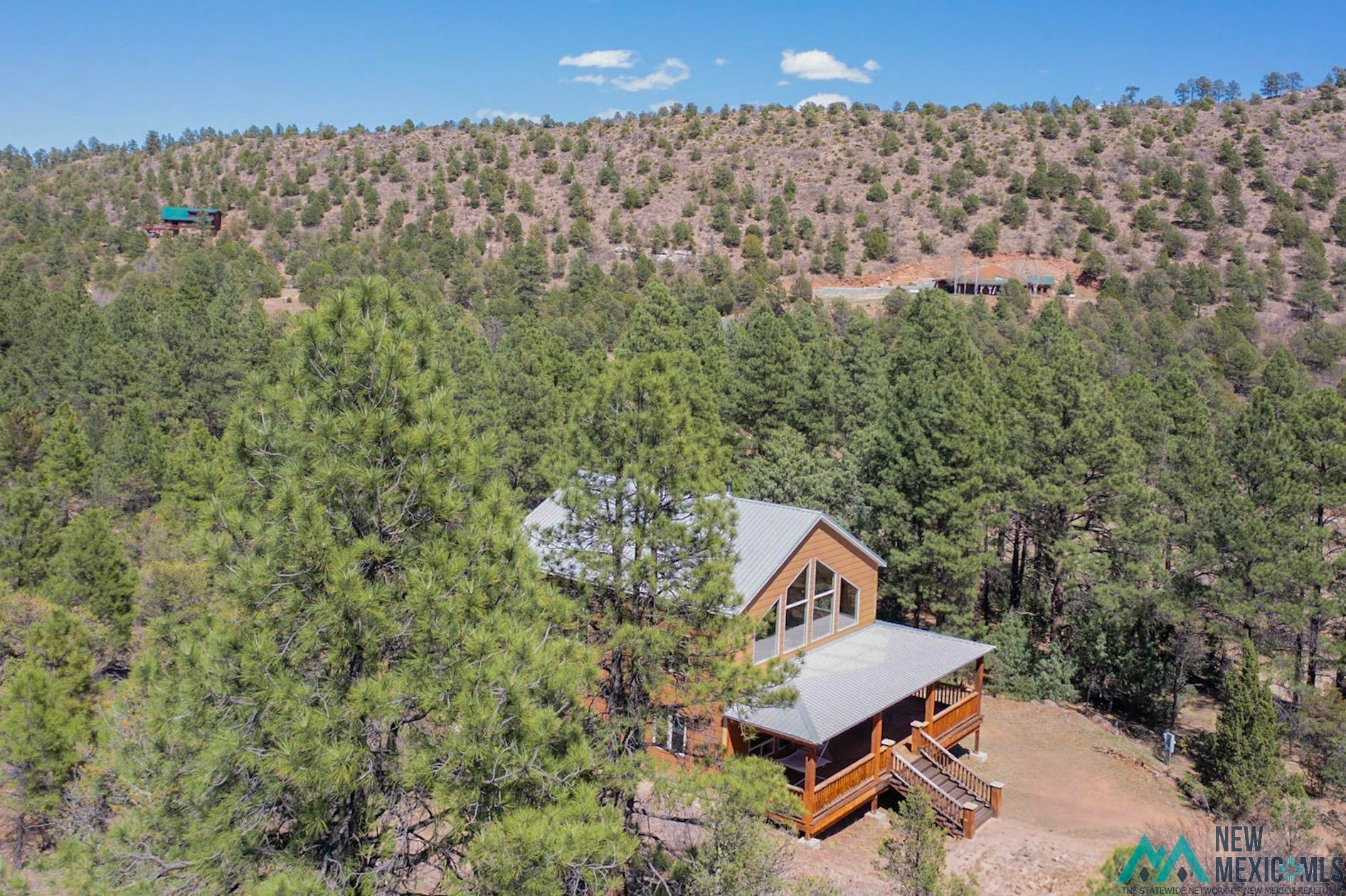 75 Roadrunner Road