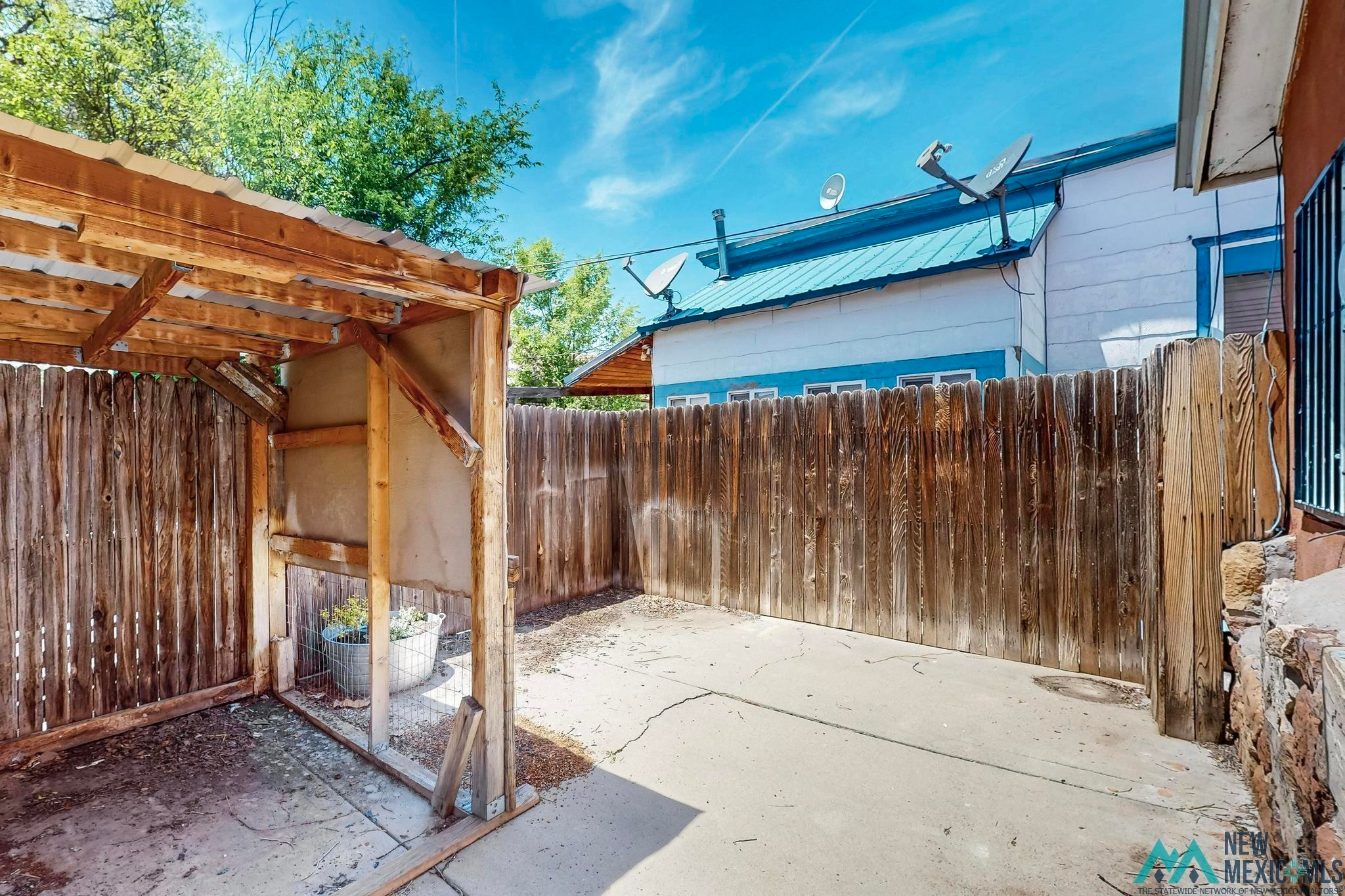 719 6th Street