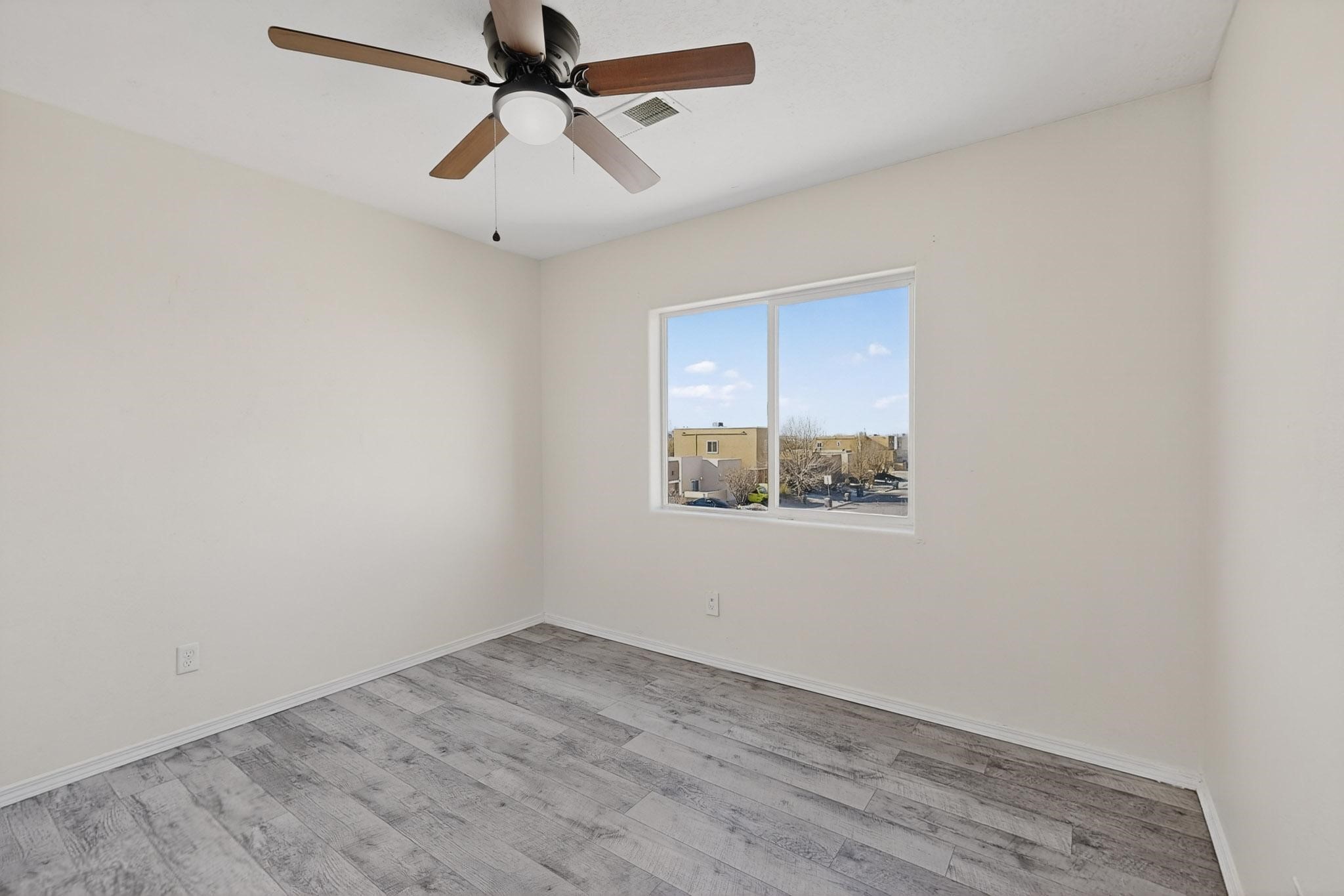 16 Sky Ridge