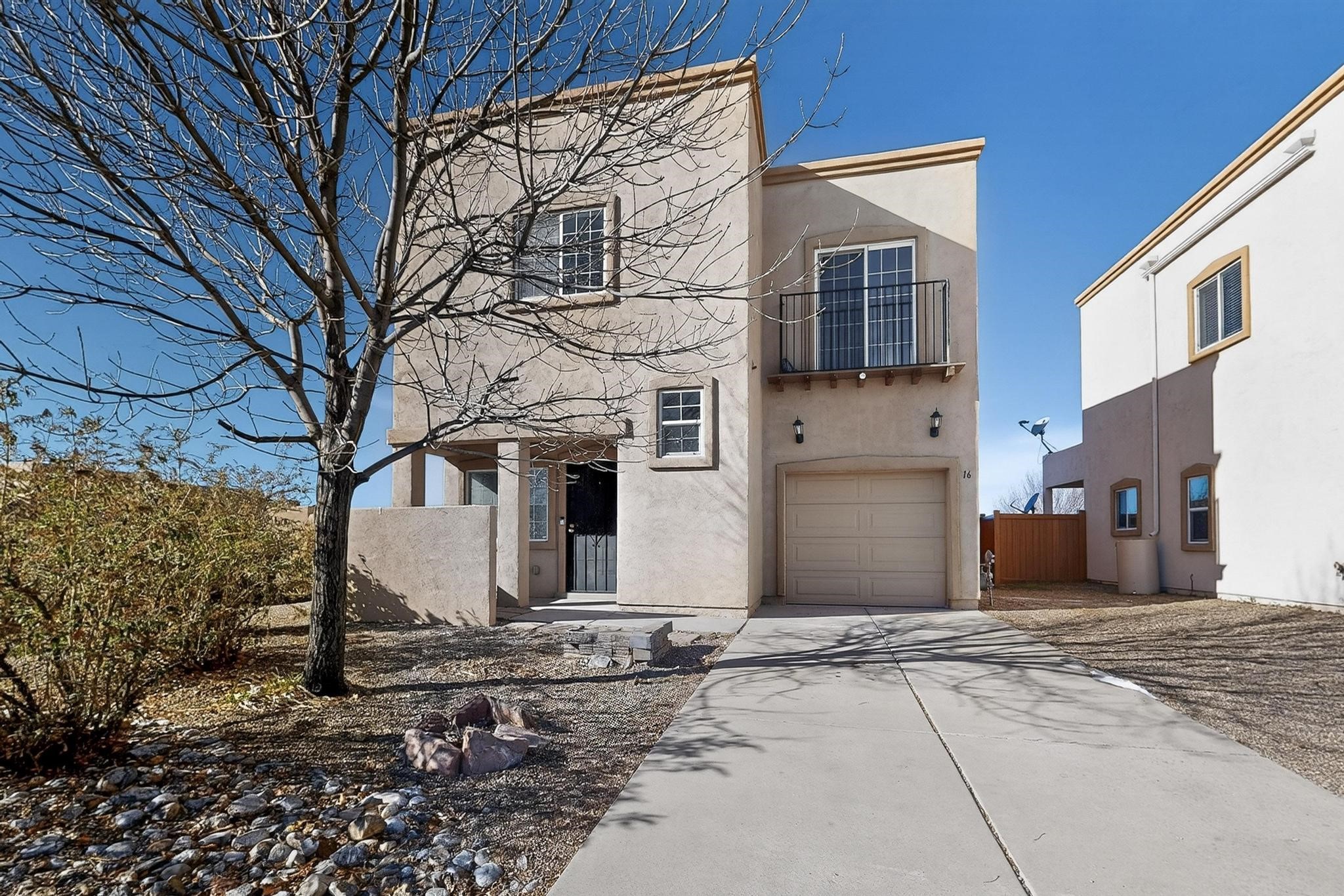 16 Sky Ridge