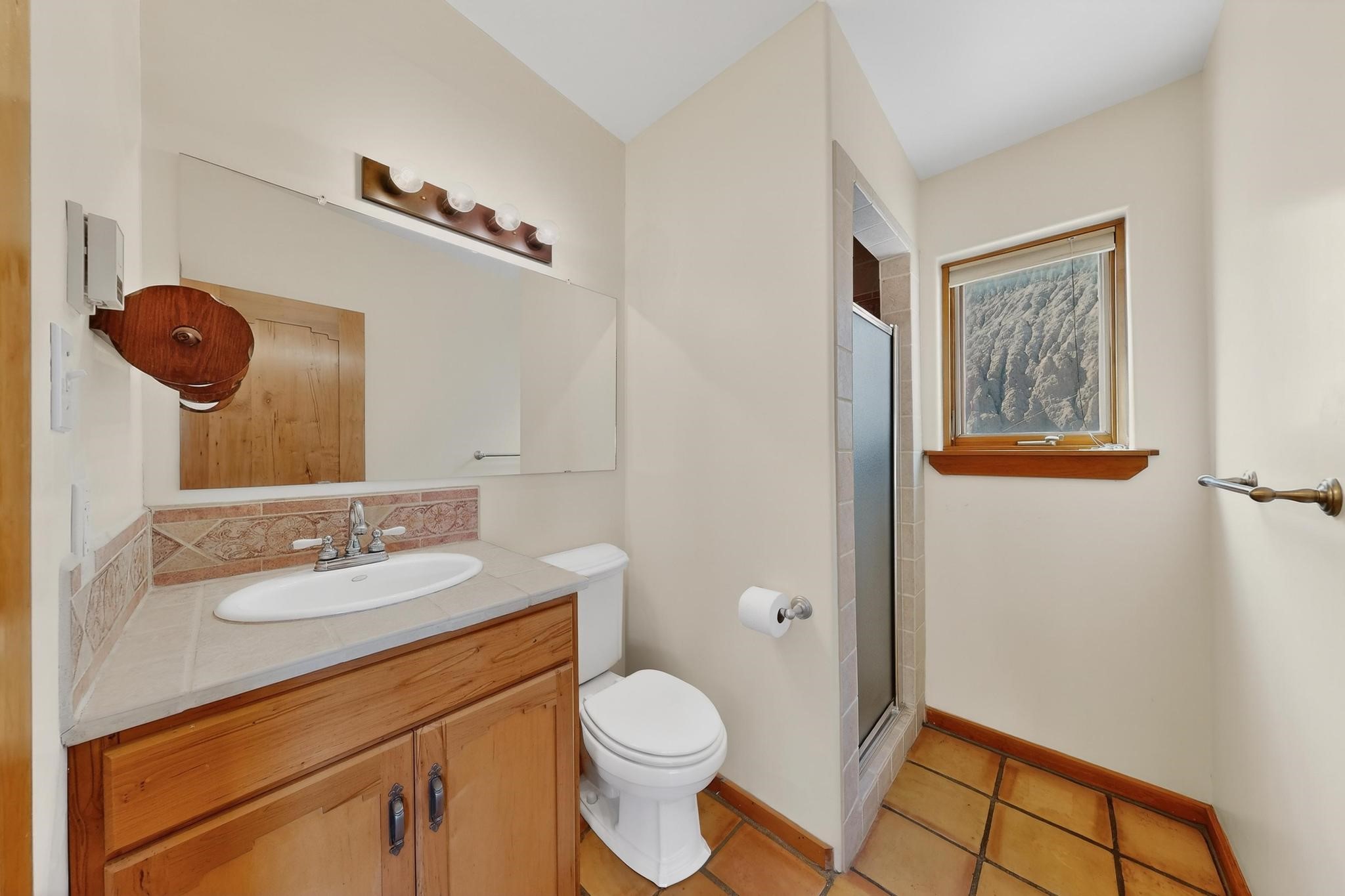 100 TOWER RIDGE