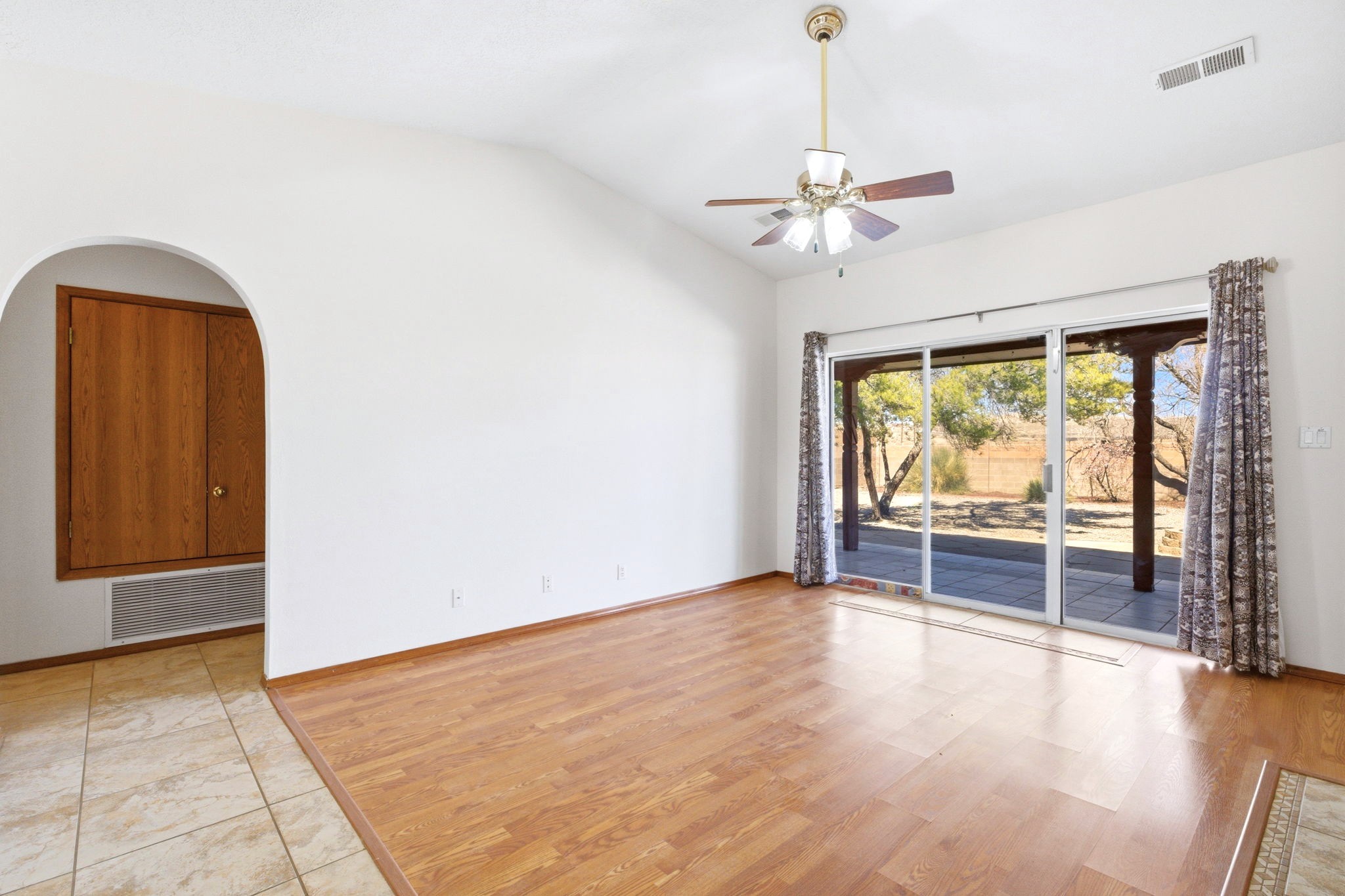 2881 Chessman Drive SE