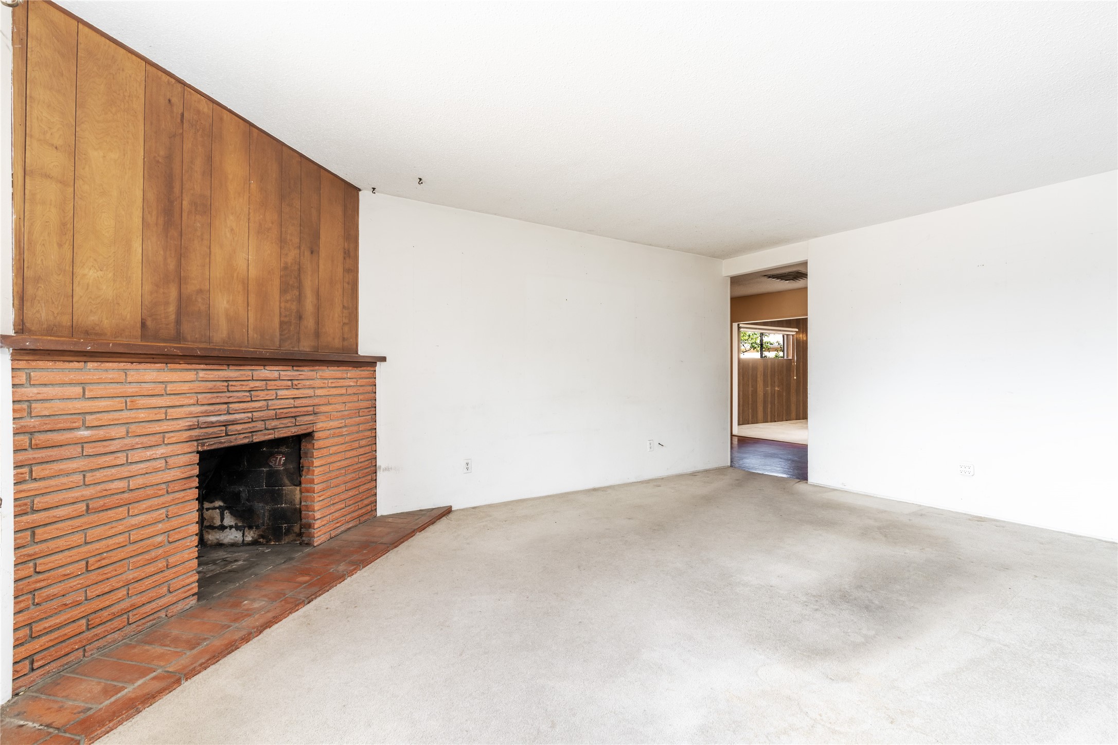 1727 Callejon Emilia