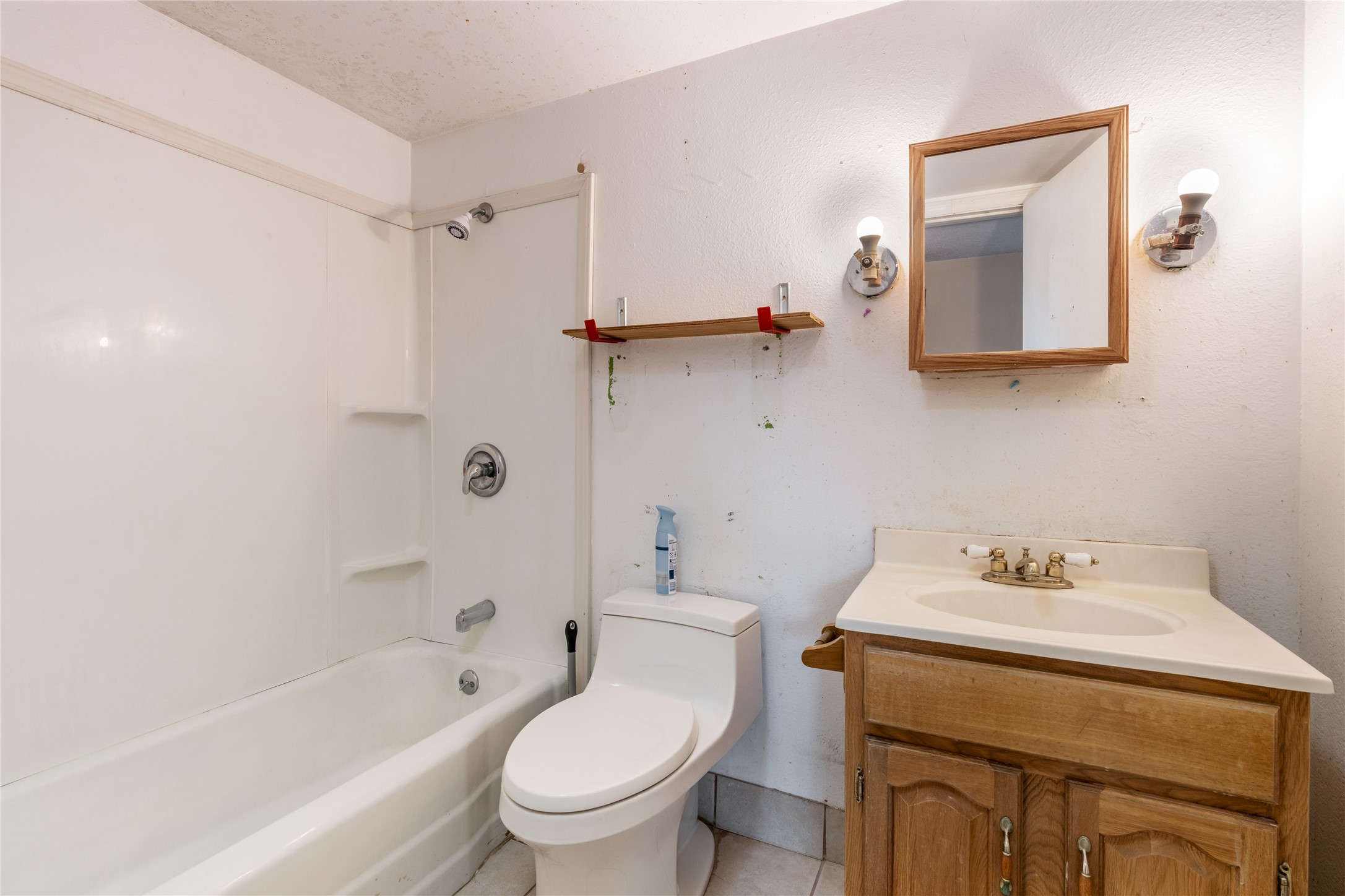 1727 Callejon Emilia