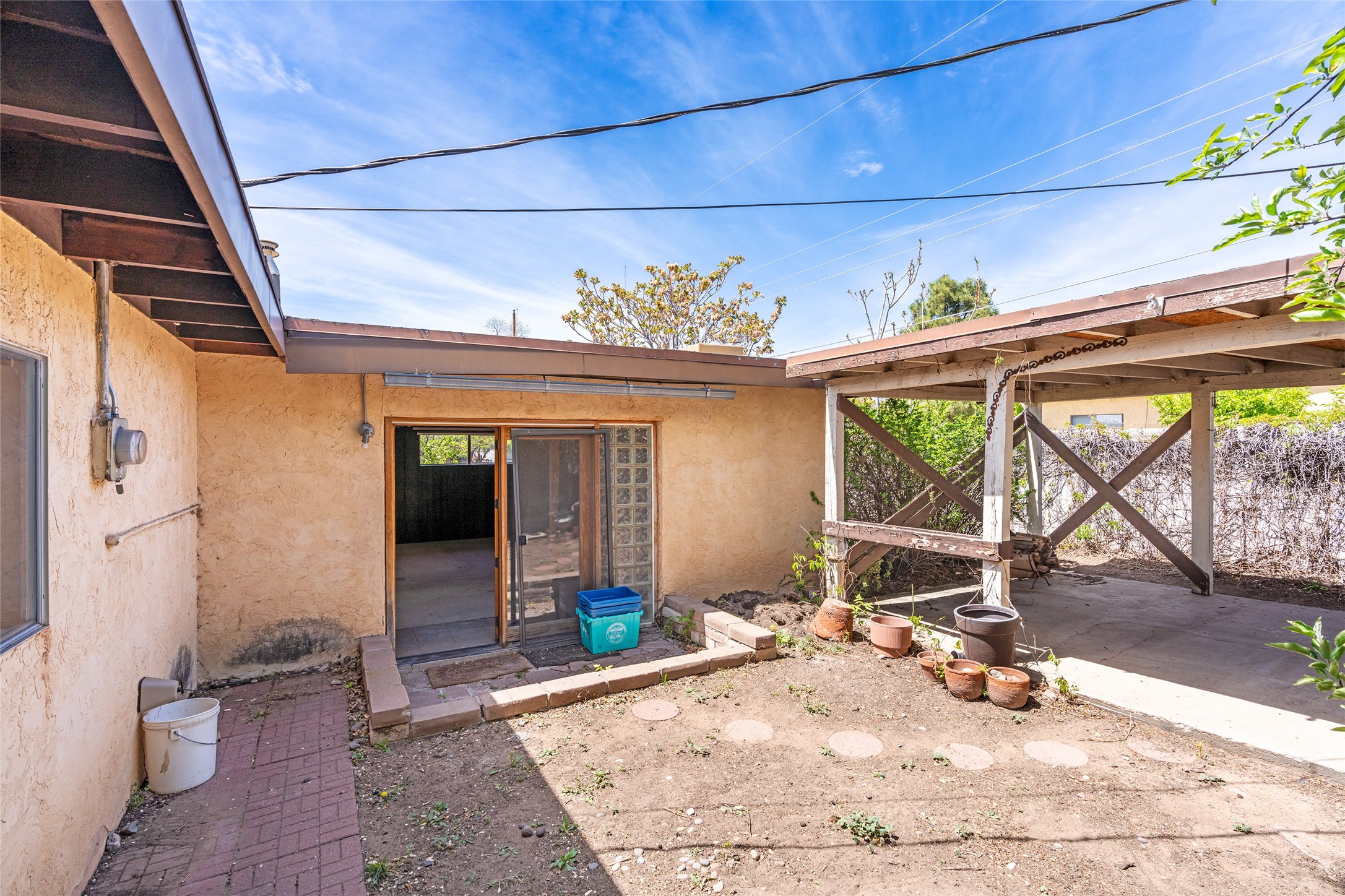 1727 Callejon Emilia