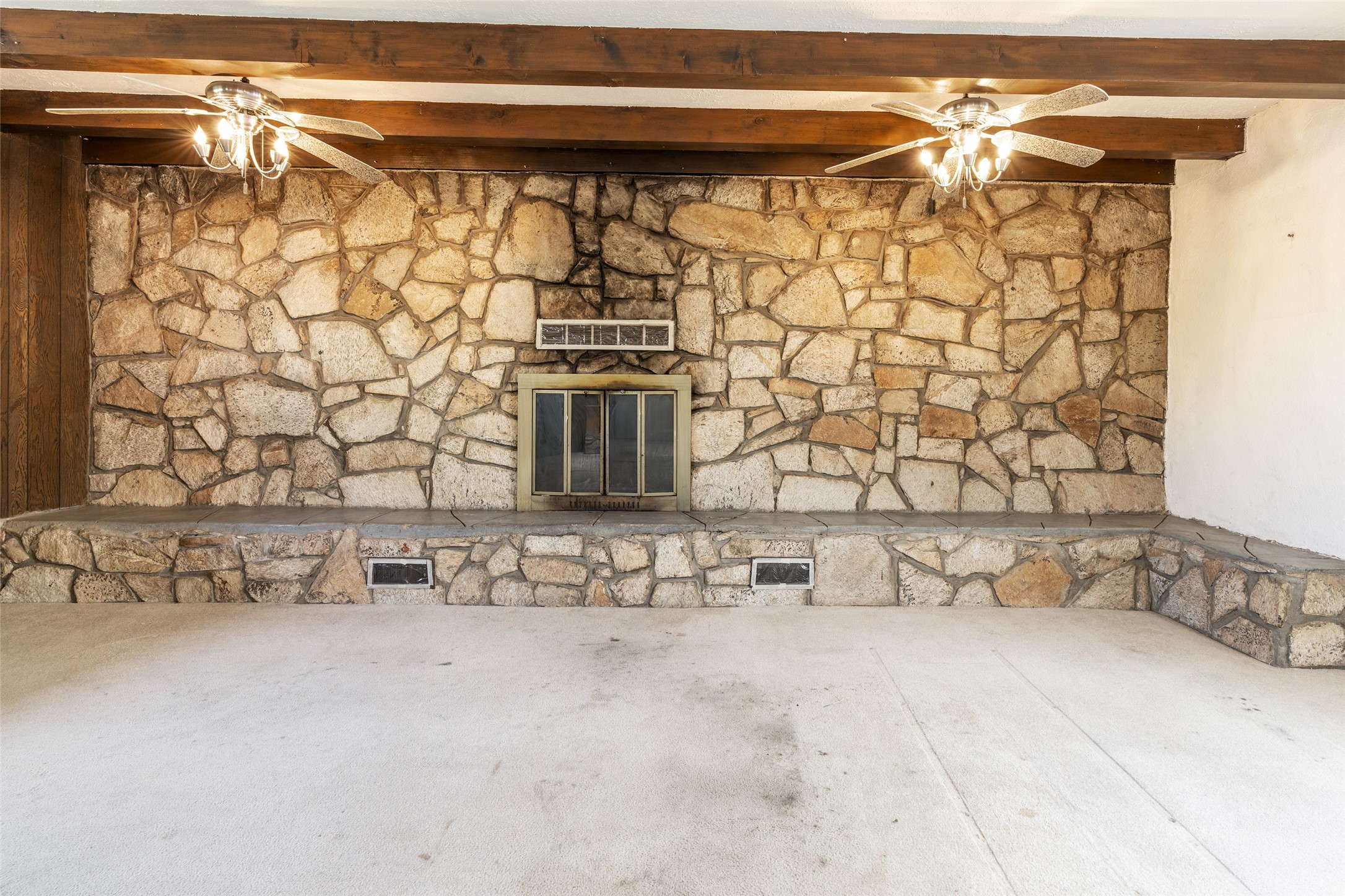 1727 Callejon Emilia