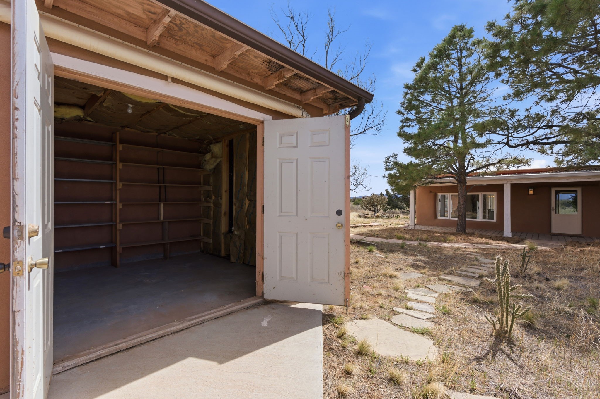 3 AB Apache Rd