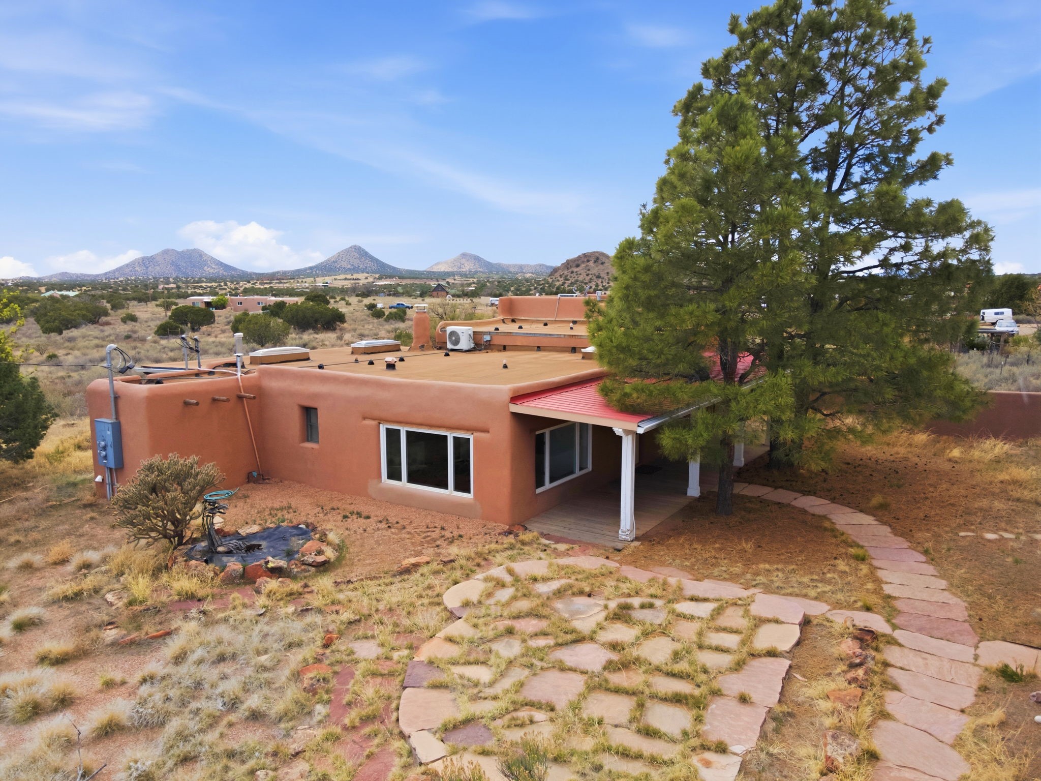 3 AB Apache Rd