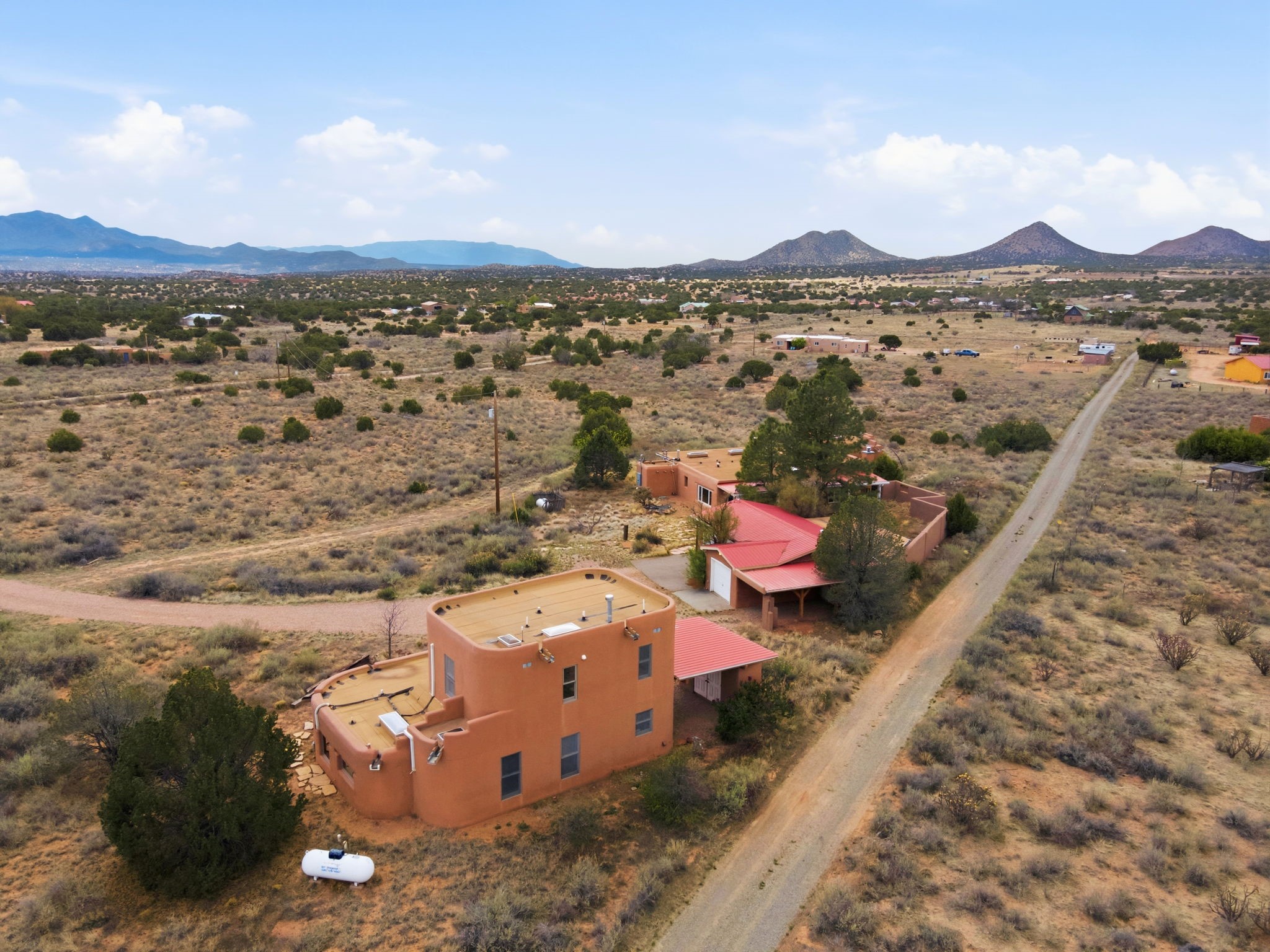 3 AB Apache Rd