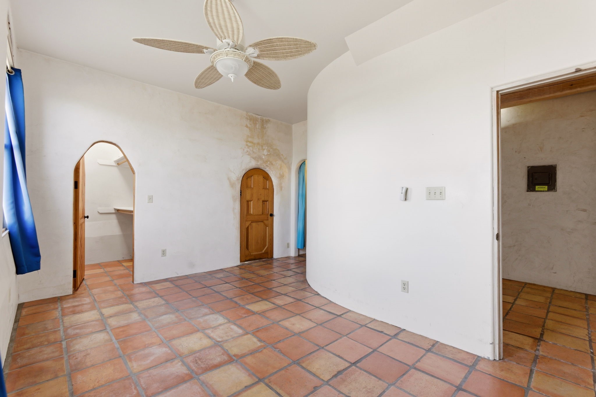 3 AB Apache Rd