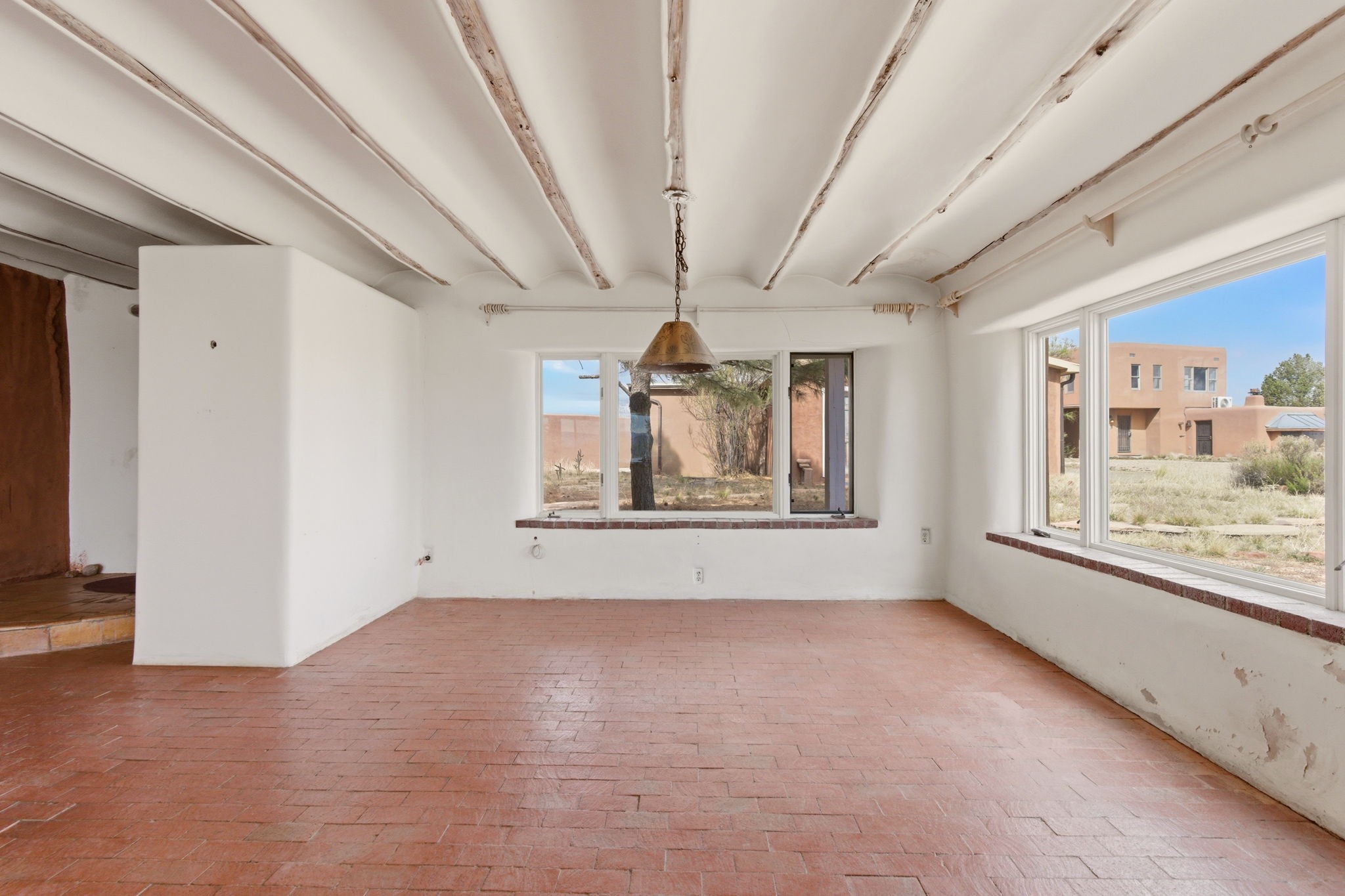 3 AB Apache Rd