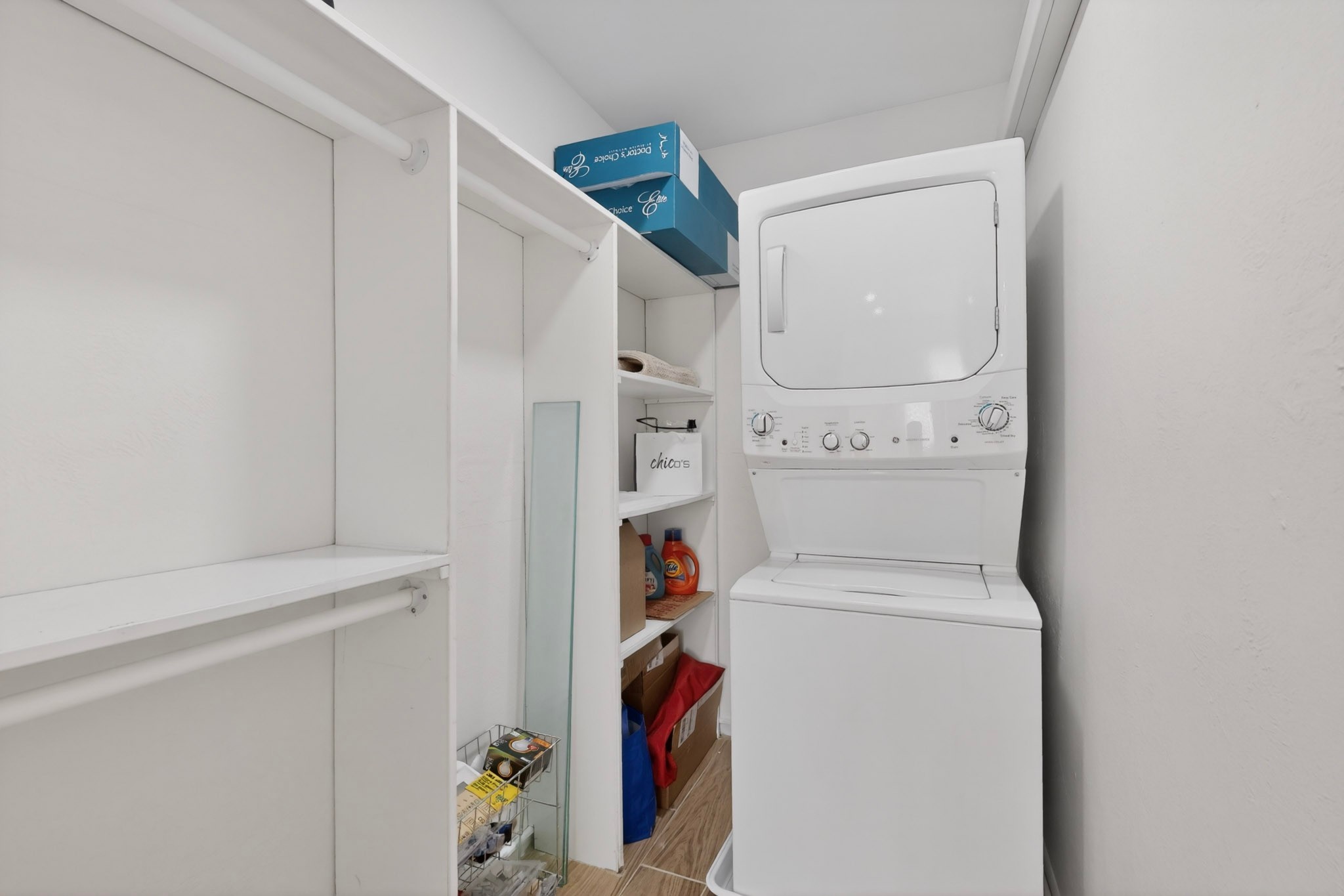 527 E Alameda 2