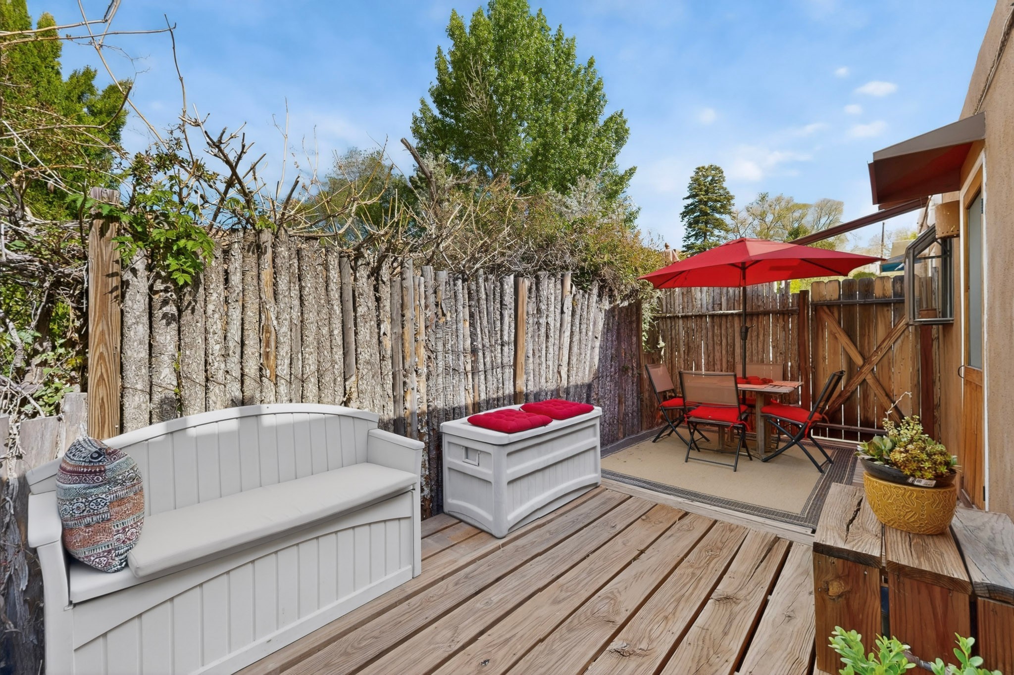 527 E Alameda 2