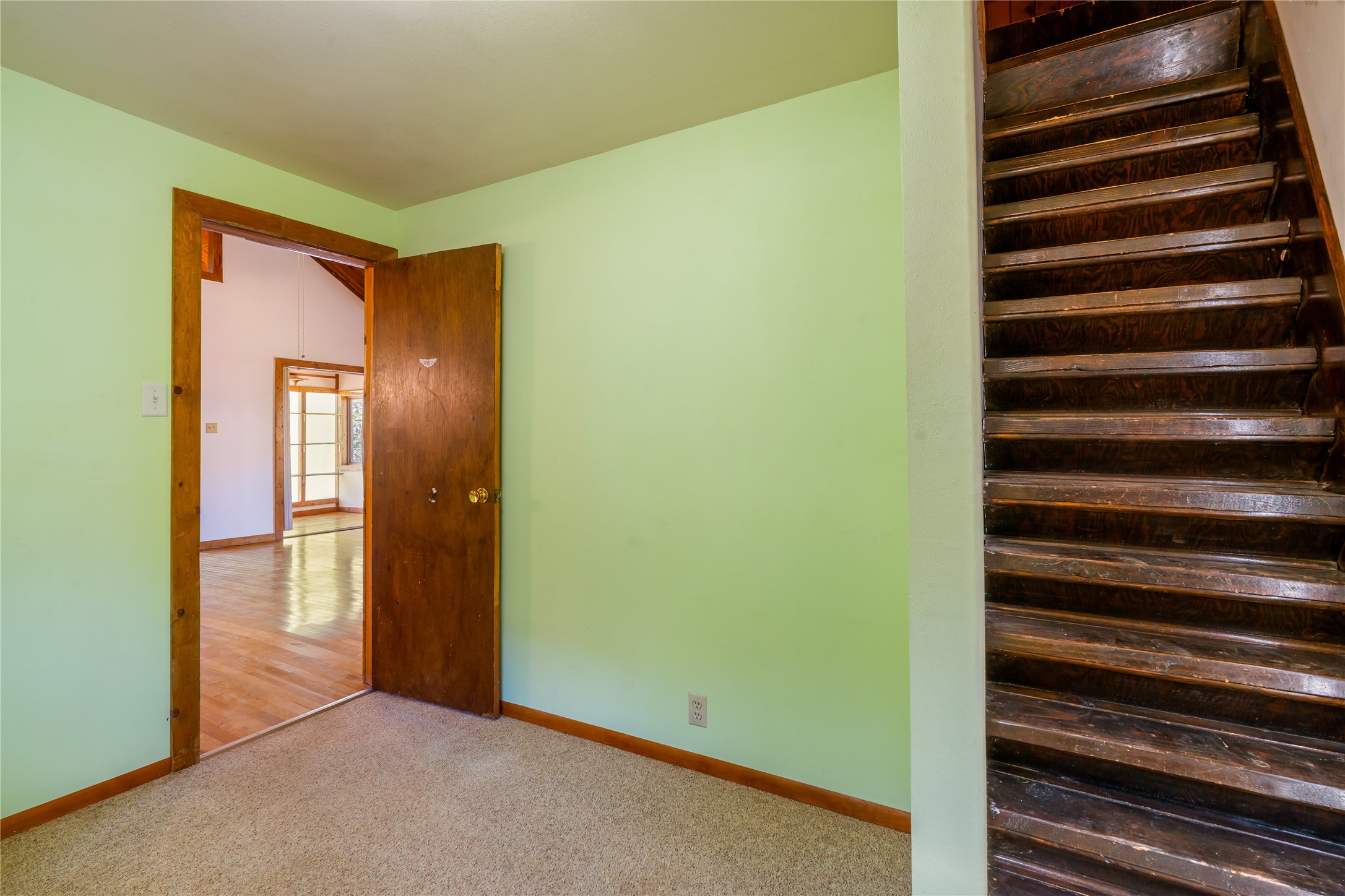 1499 San Diego Loop