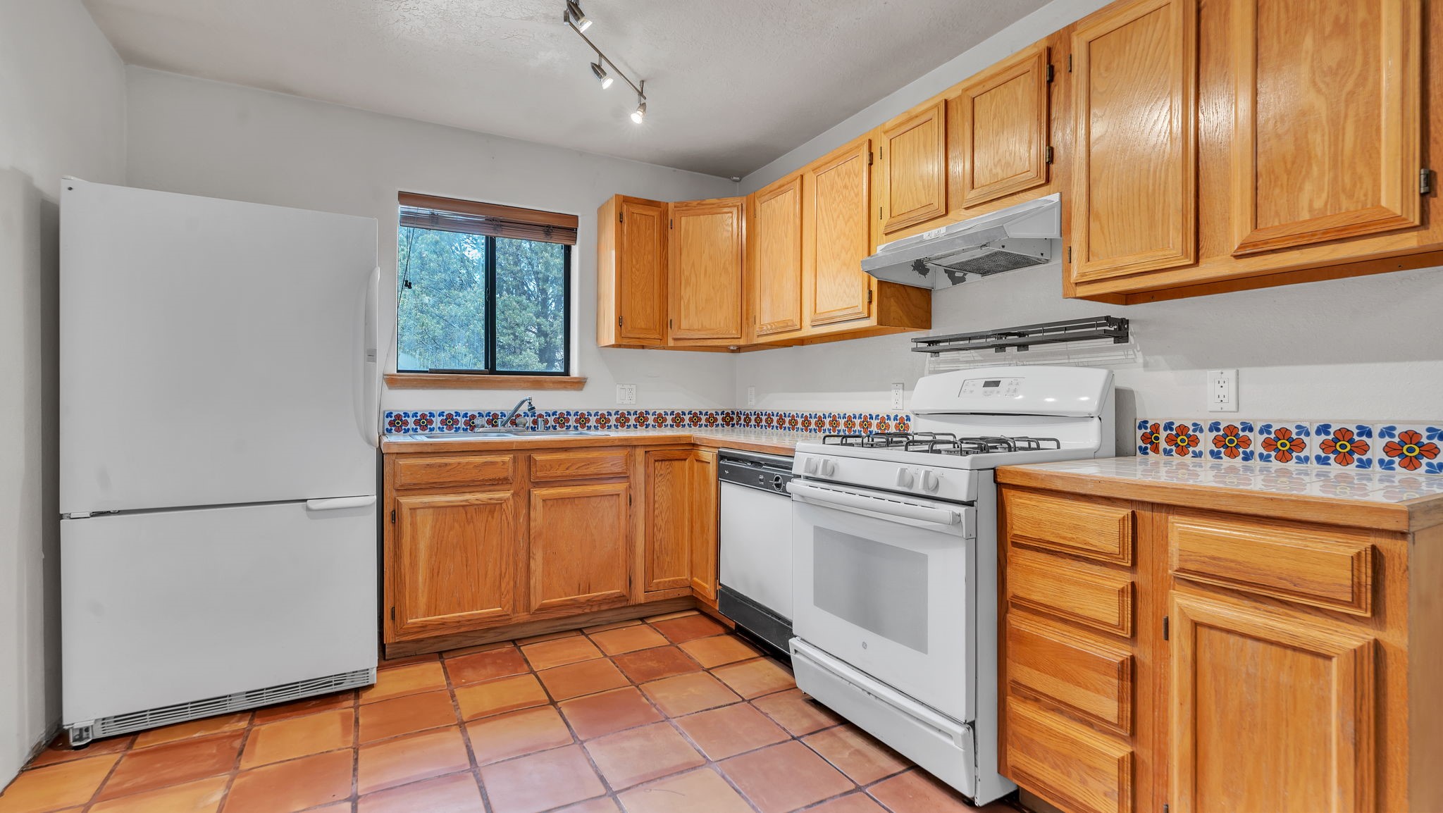 3273 Casa Rinconada