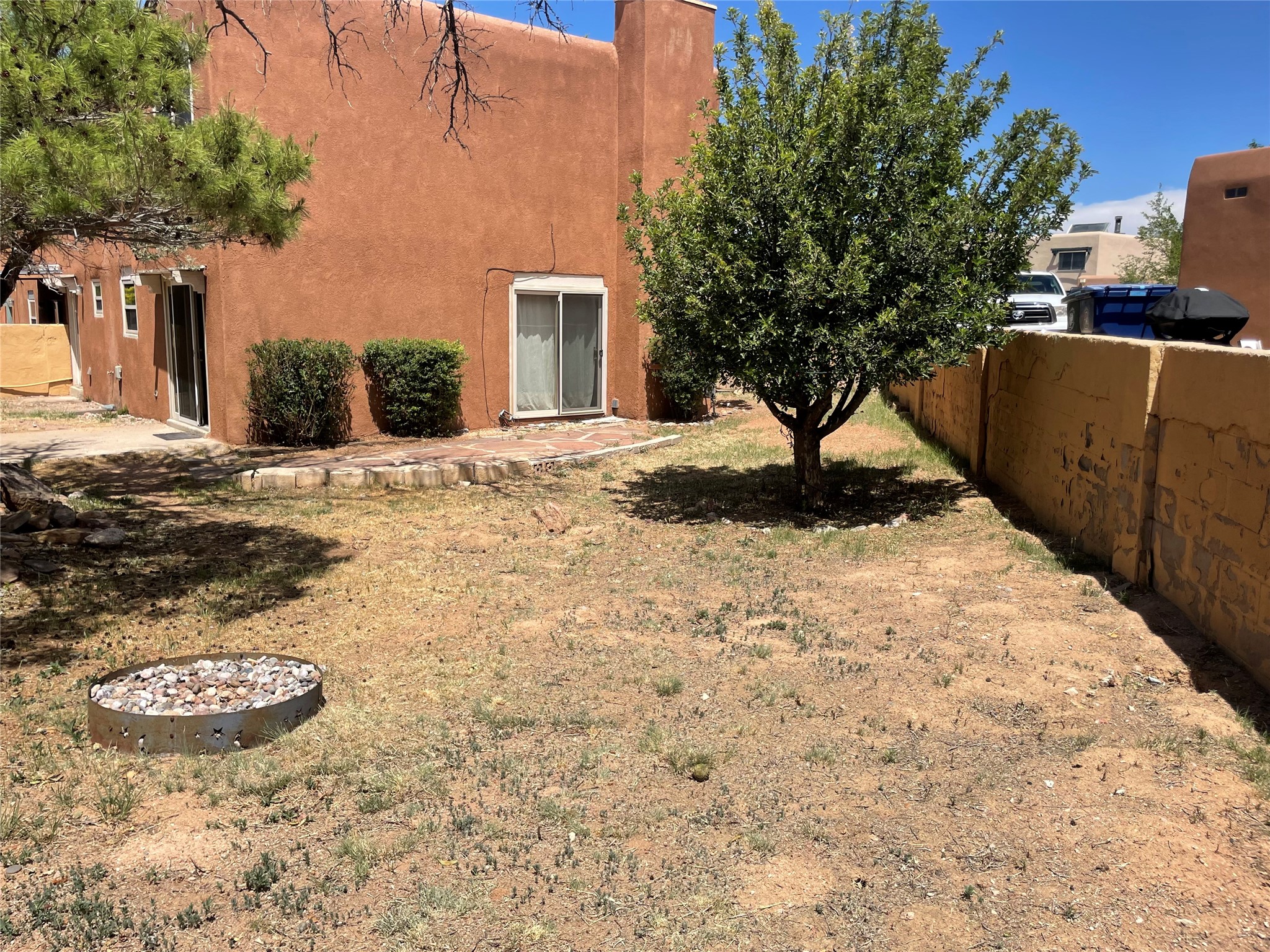 2411 San Patricio Plaza