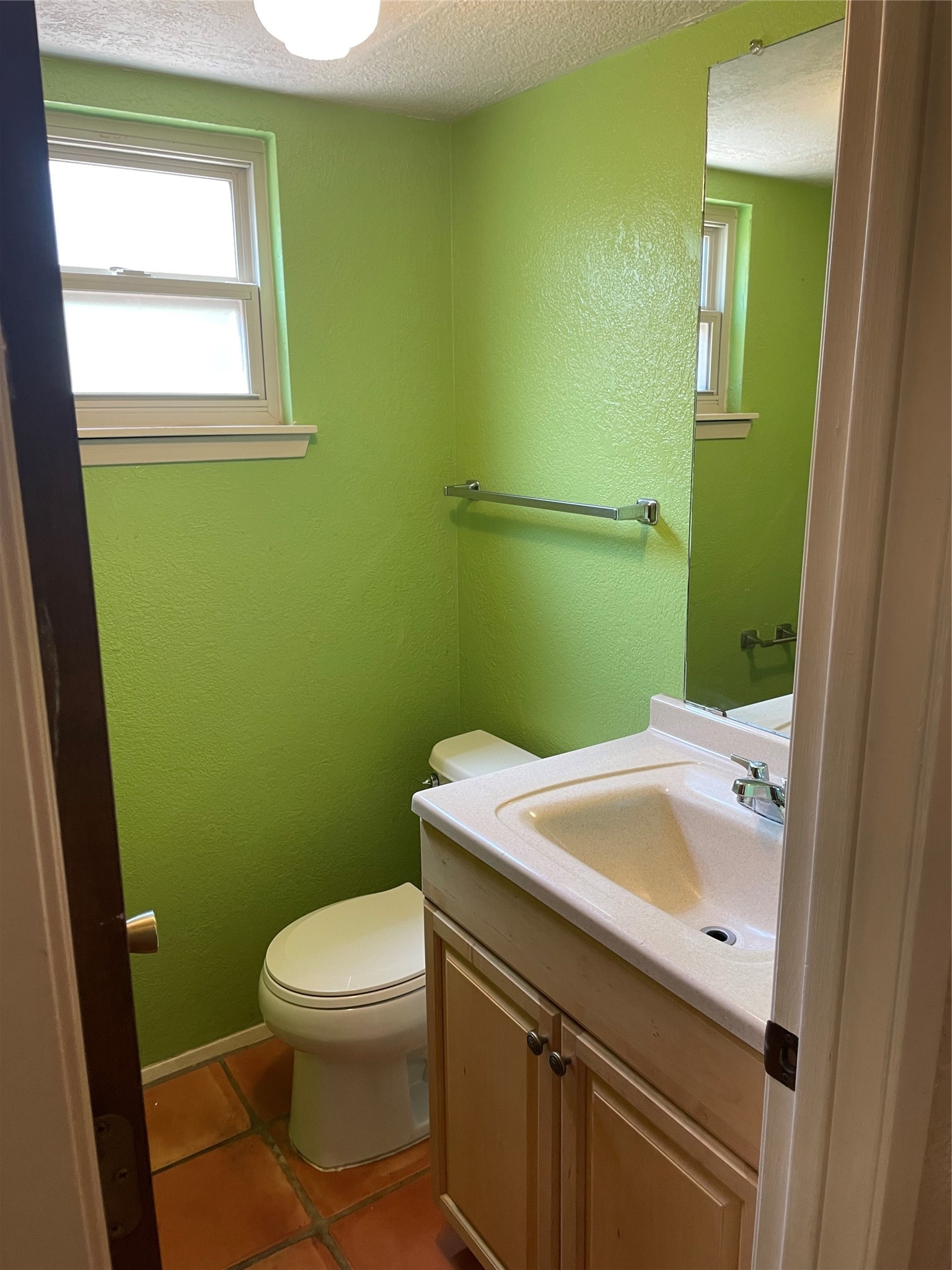 2411 San Patricio Plaza