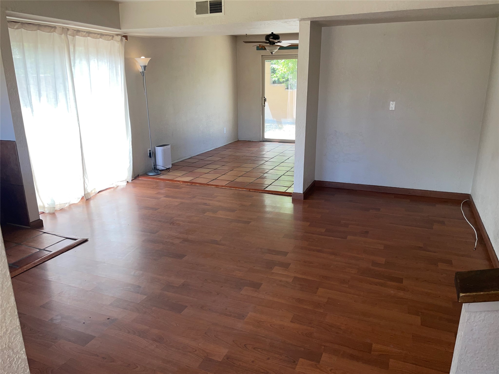 2411 San Patricio Plaza