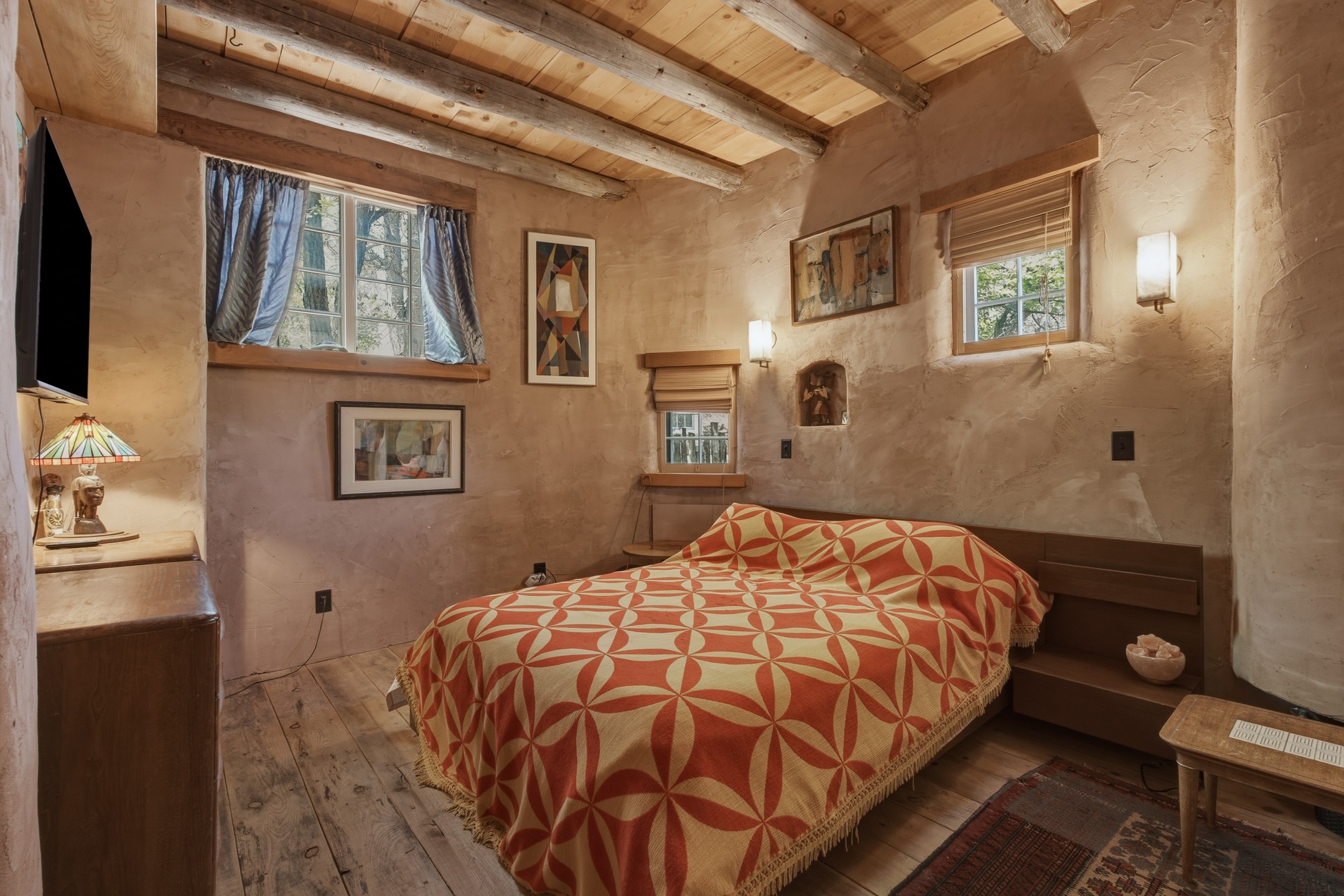 542 Camino Del Monte Sol