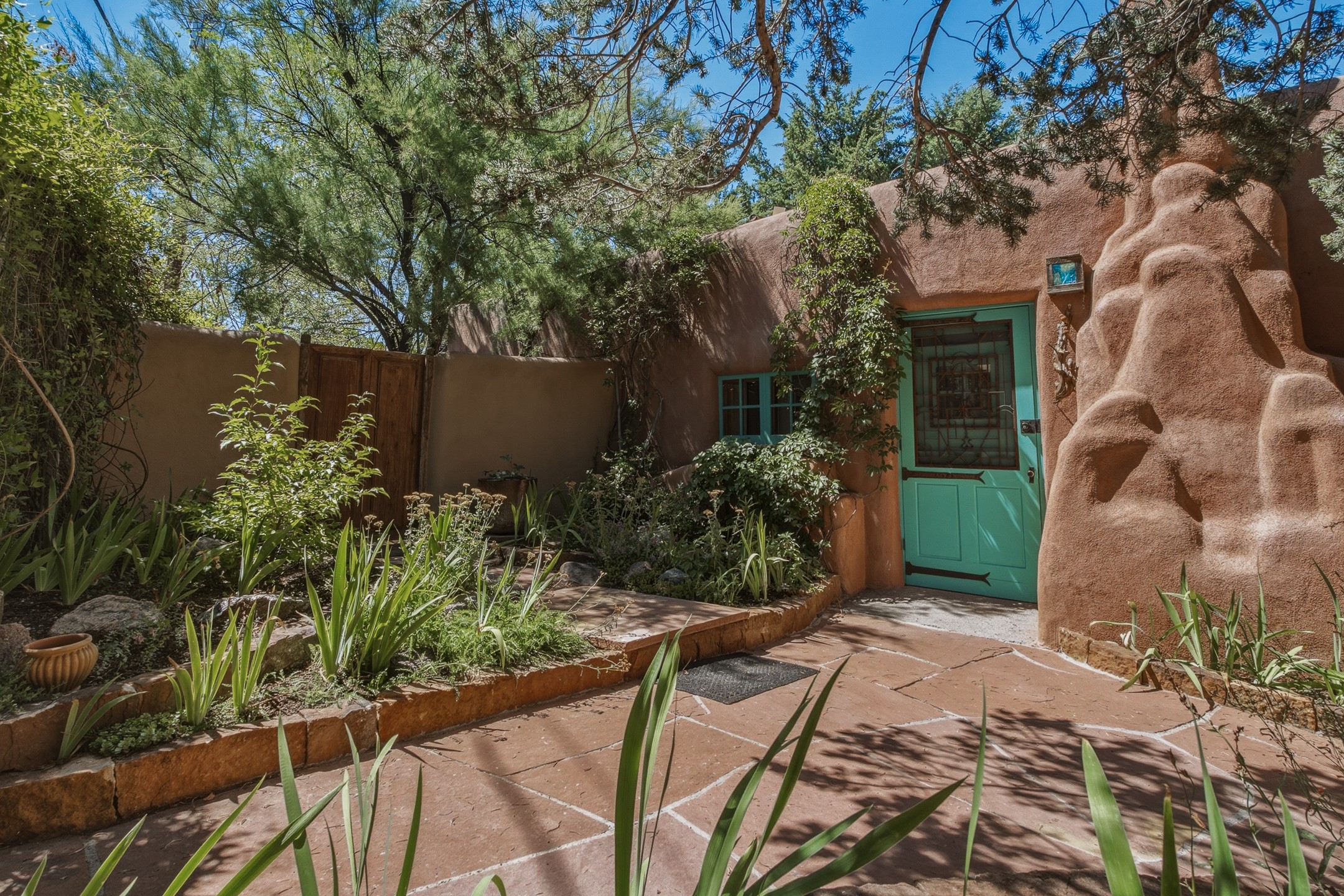 542 Camino Del Monte Sol