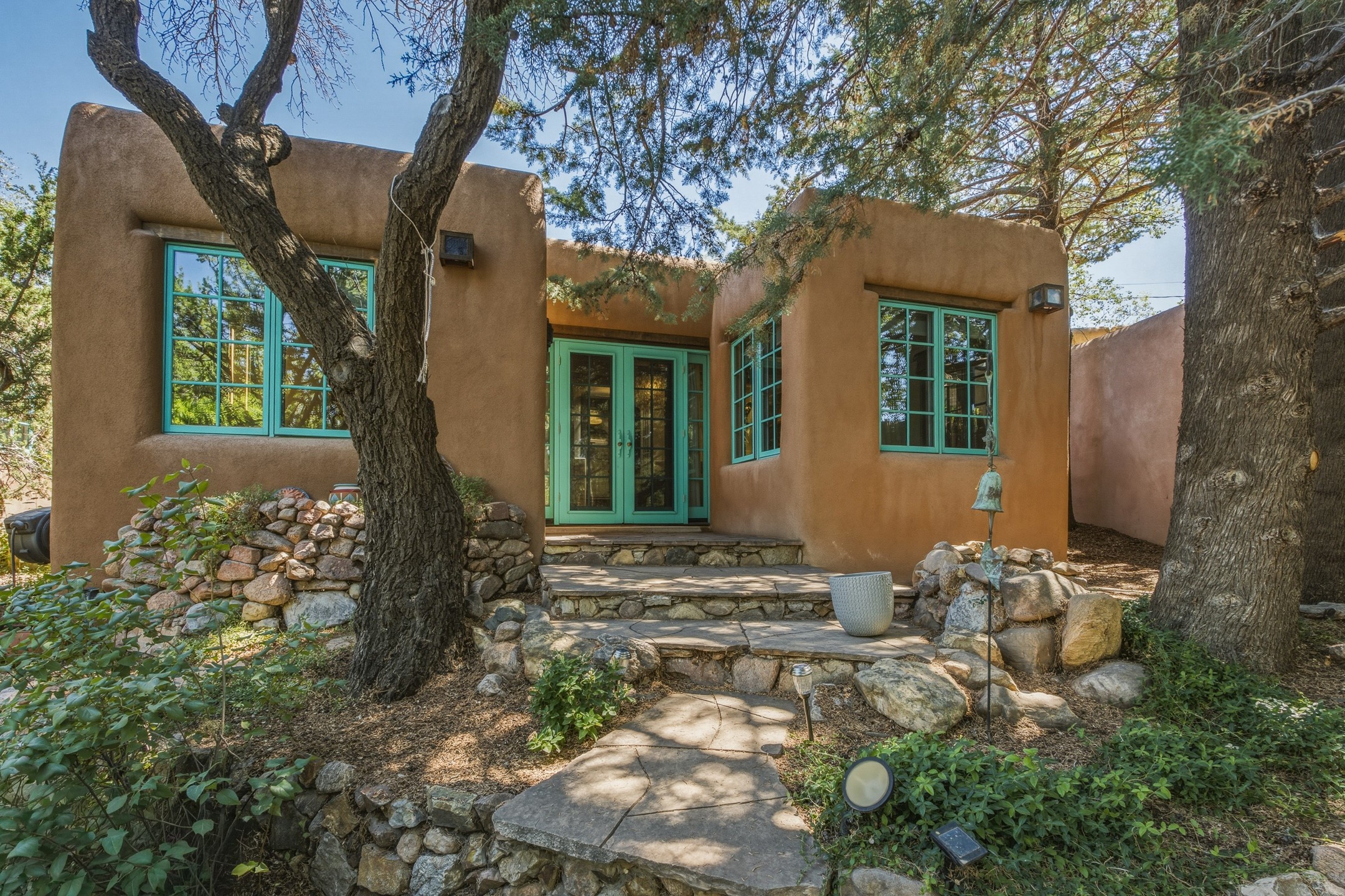 542 Camino Del Monte Sol