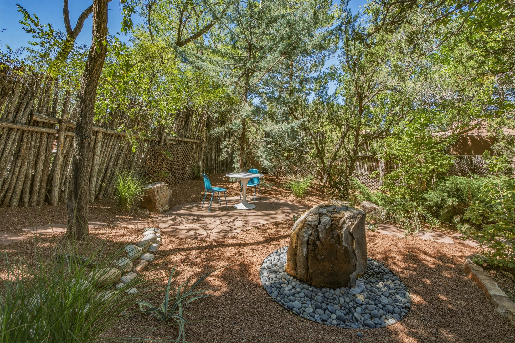 542 Camino Del Monte Sol