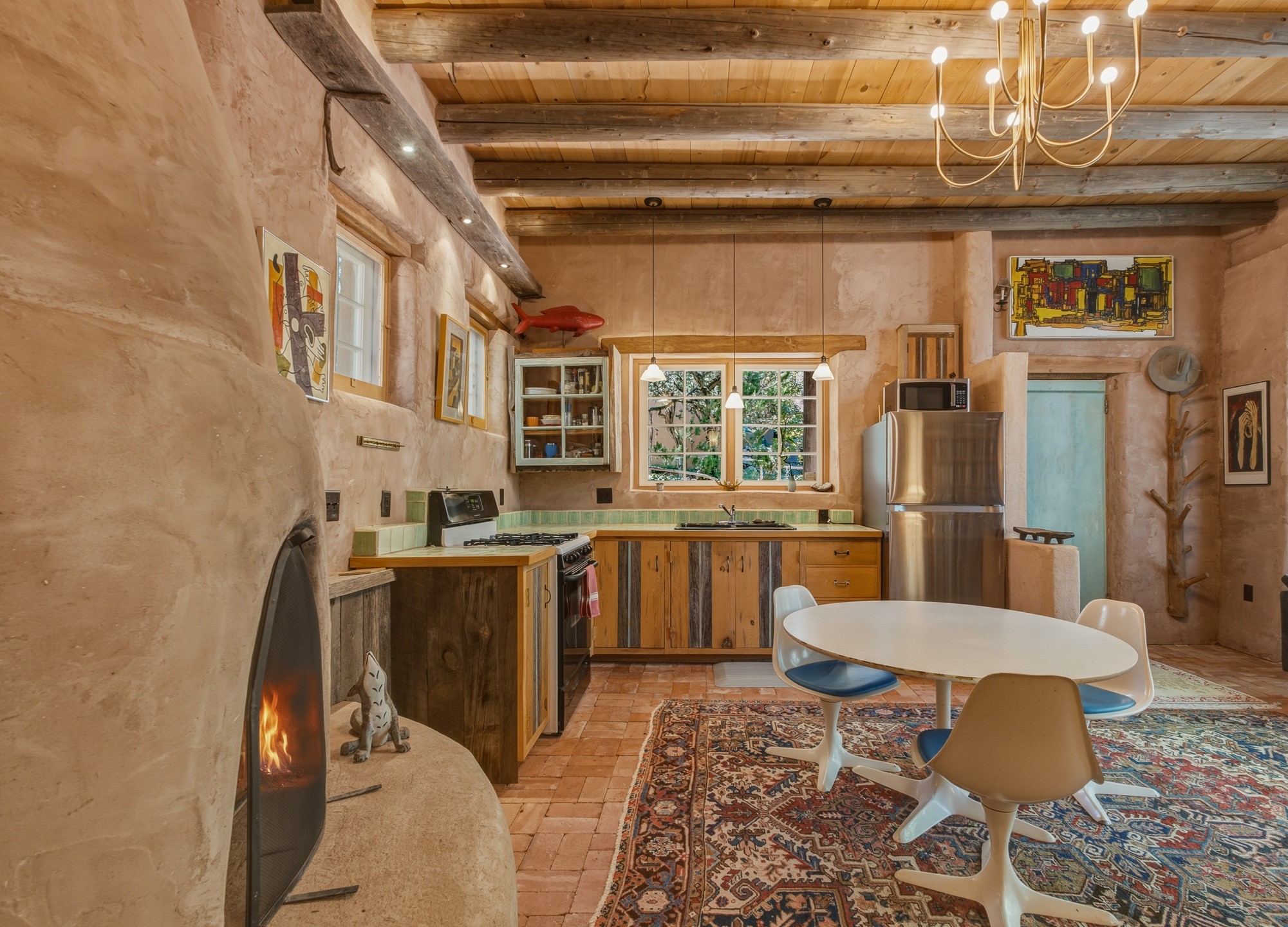 542 Camino Del Monte Sol