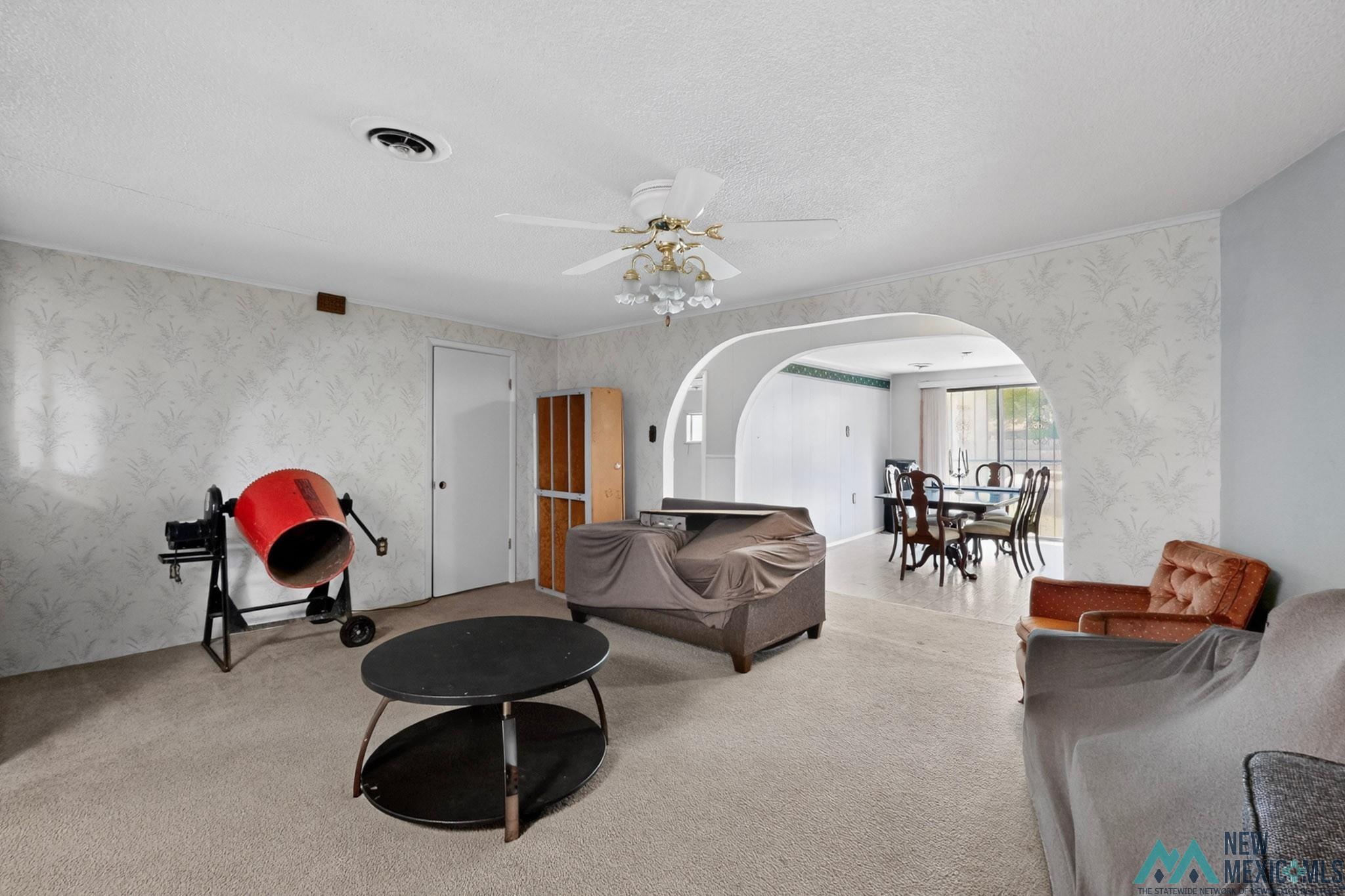 2609 Lujan Lane
