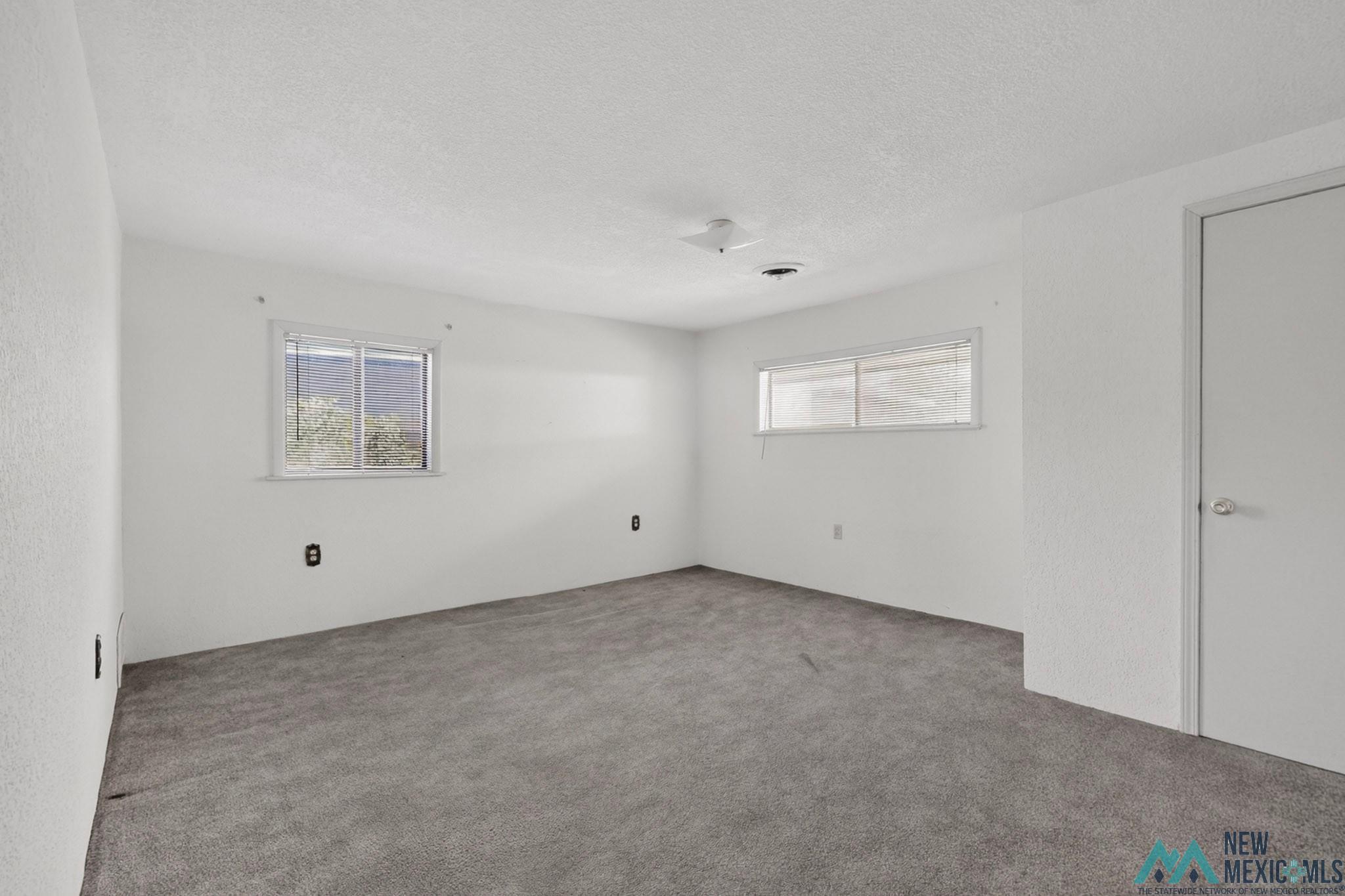 2609 Lujan Lane
