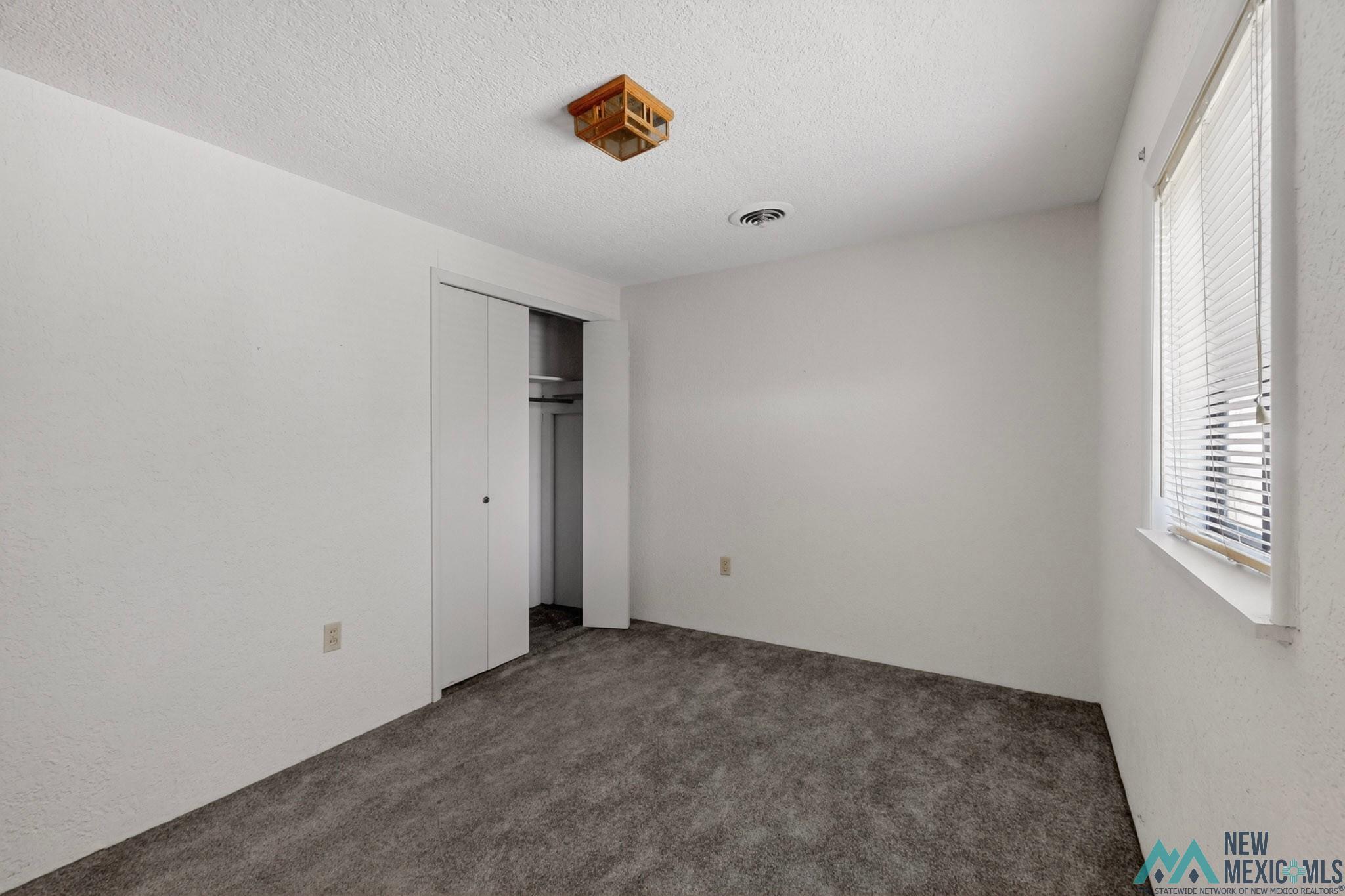 2609 Lujan Lane