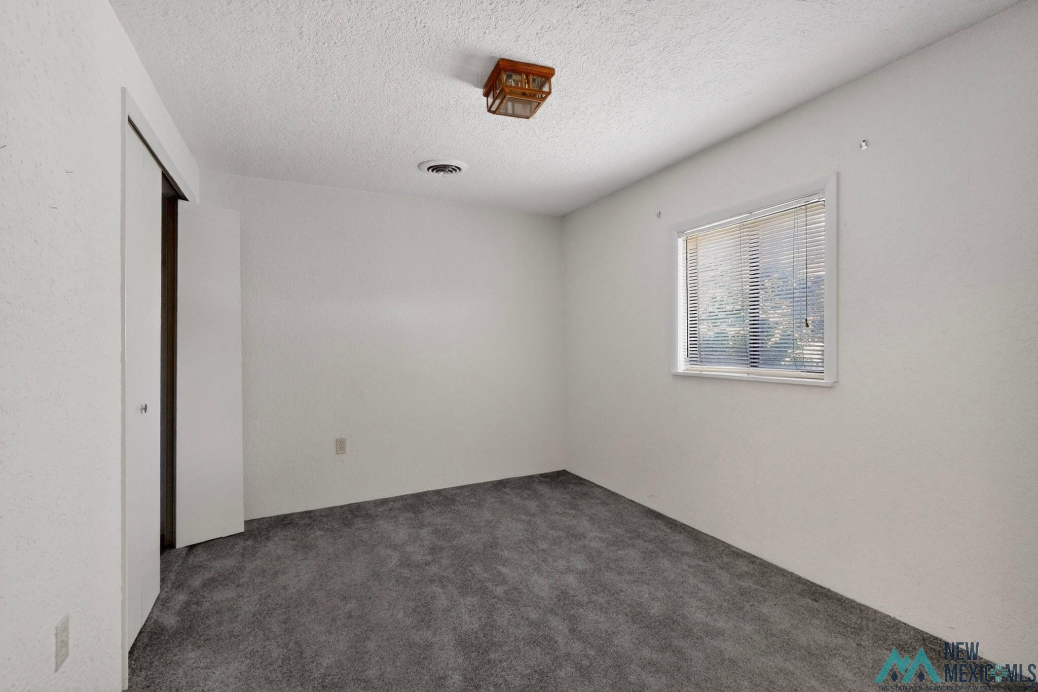 2609 Lujan Lane