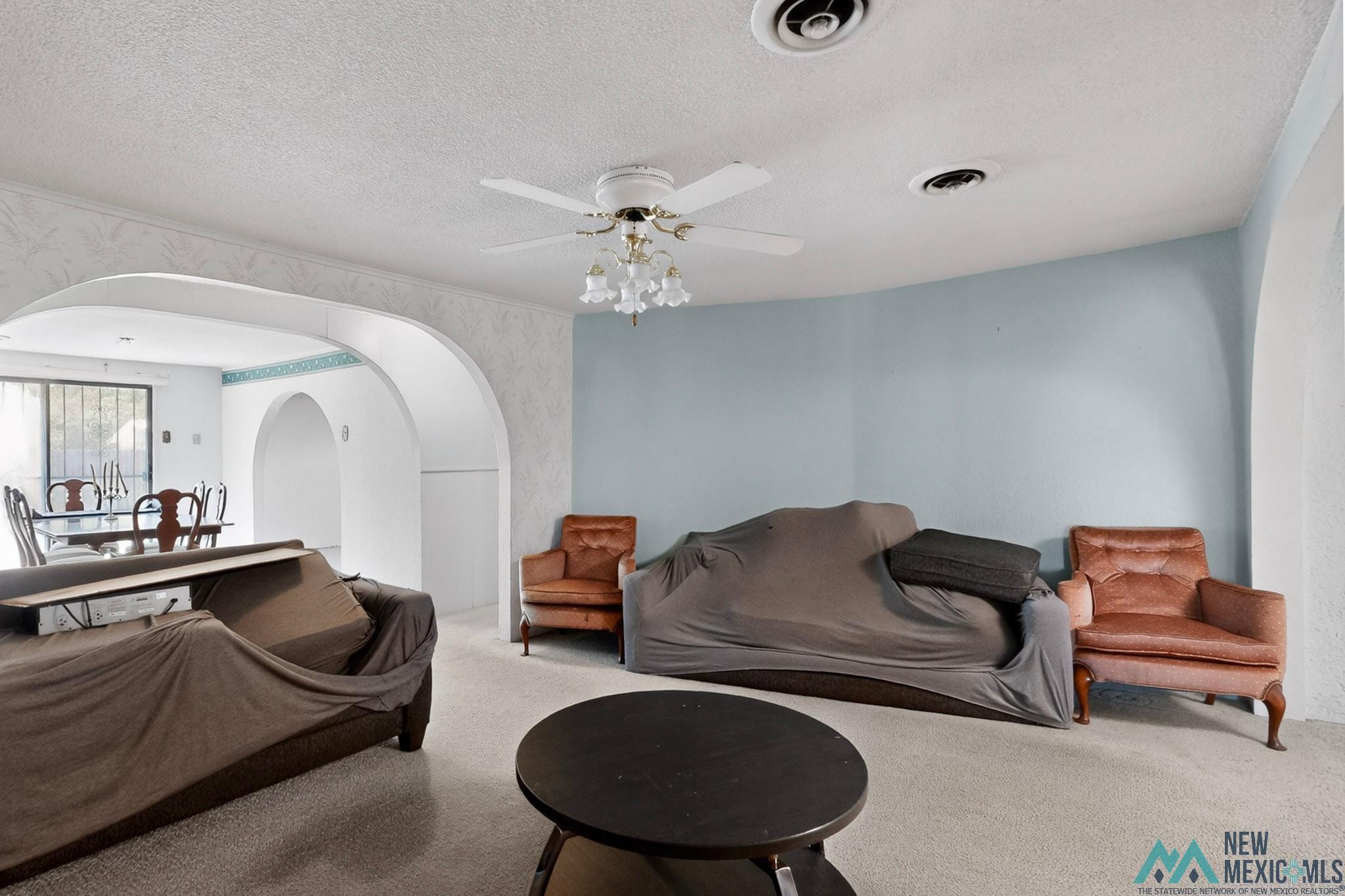 2609 Lujan Lane