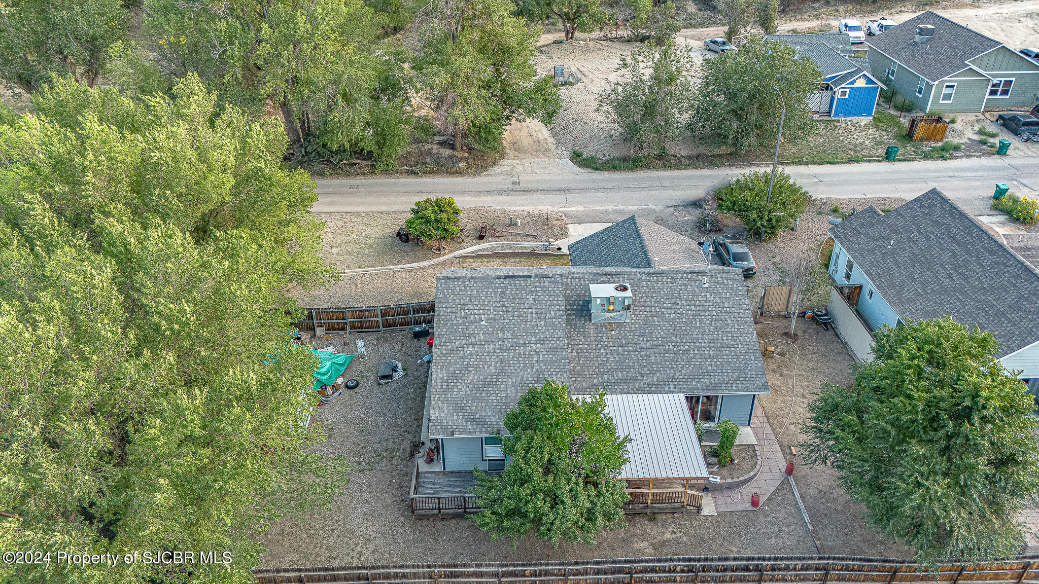 561 E ZIA Street