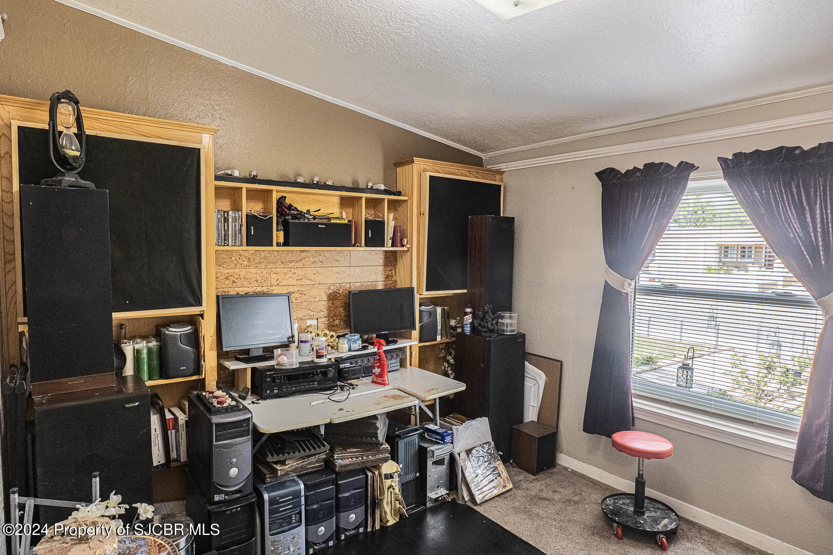 1429 ANNA Lane