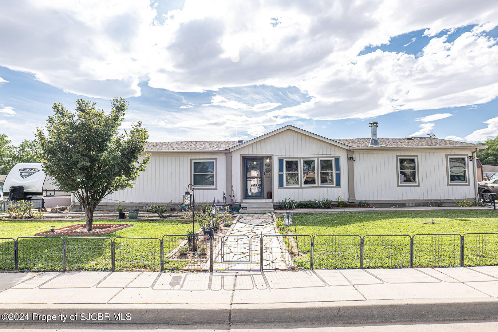 1429 ANNA Lane