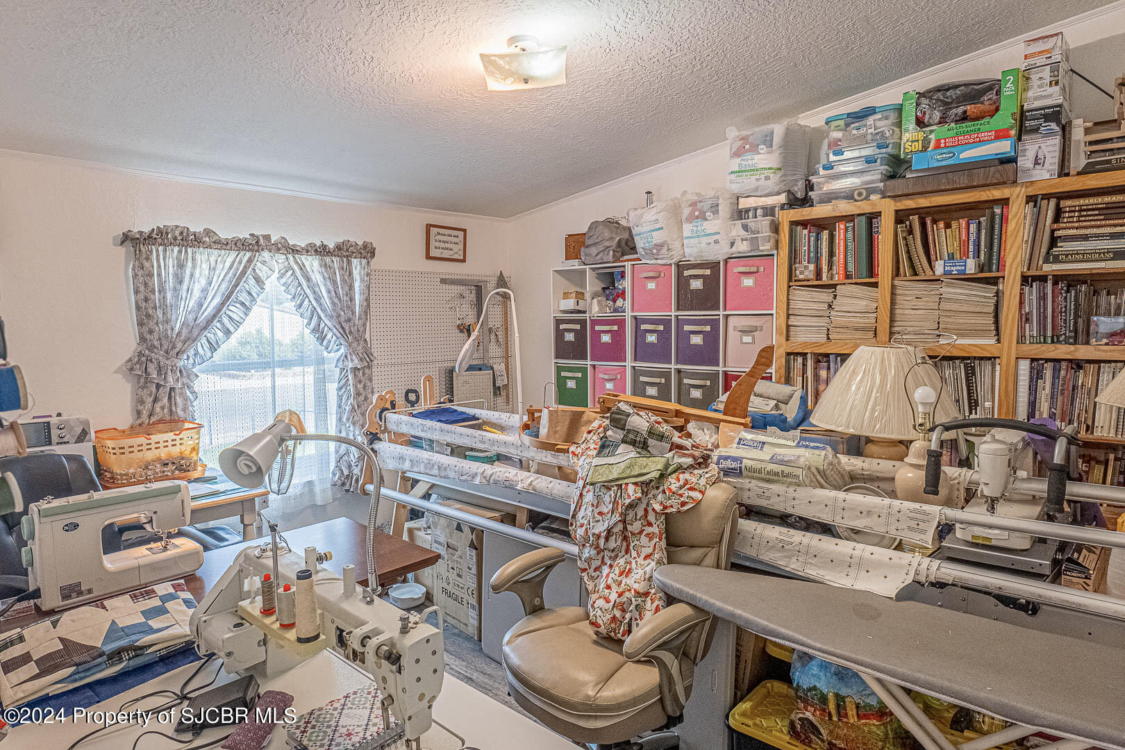 1429 ANNA Lane